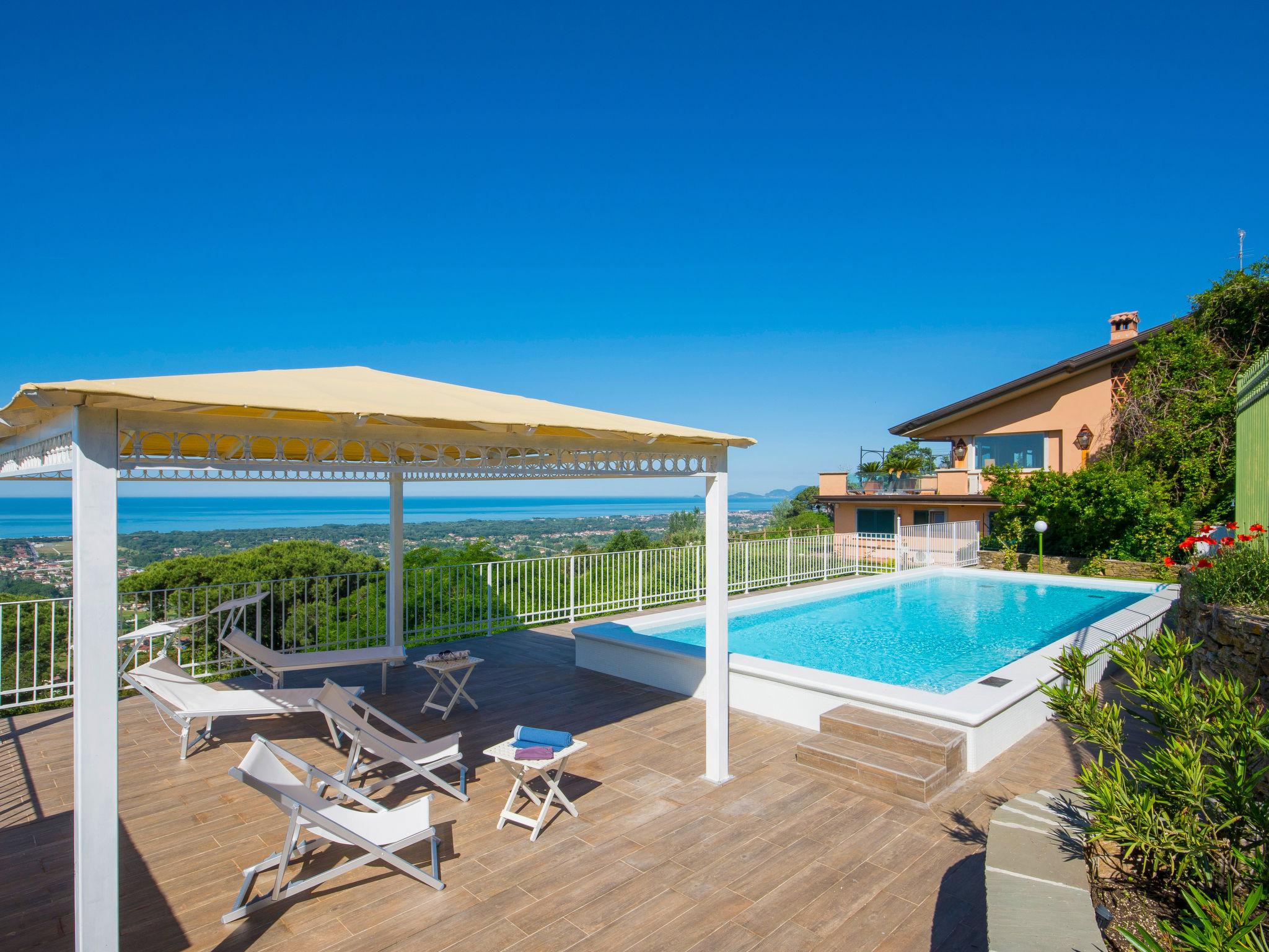 Foto 3 - Casa de 4 habitaciones en Montignoso con piscina privada y vistas al mar