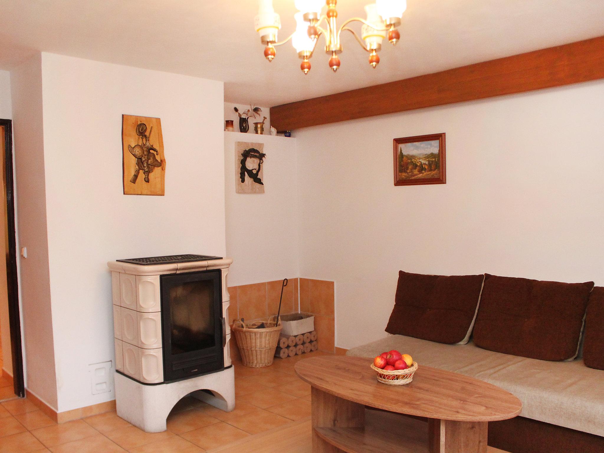 Photo 2 - 2 bedroom Apartment in Janová with private pool and garden