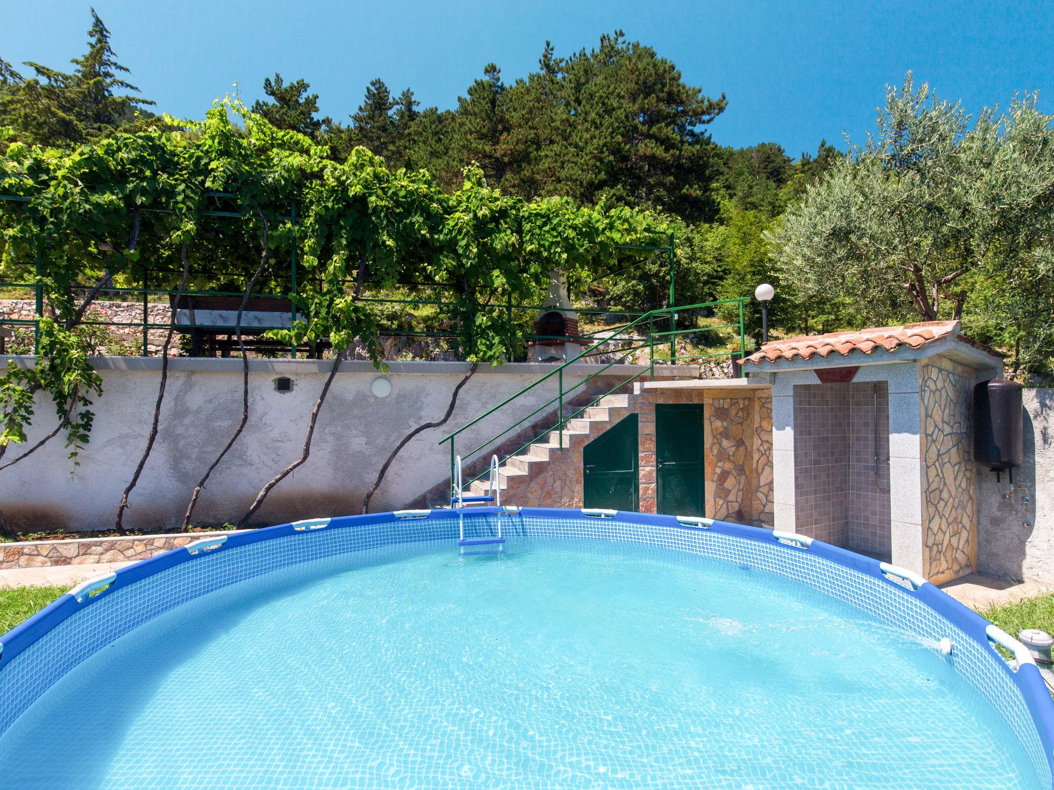 Foto 10 - Apartamento de 2 quartos em Mošćenička Draga com piscina privada e jardim