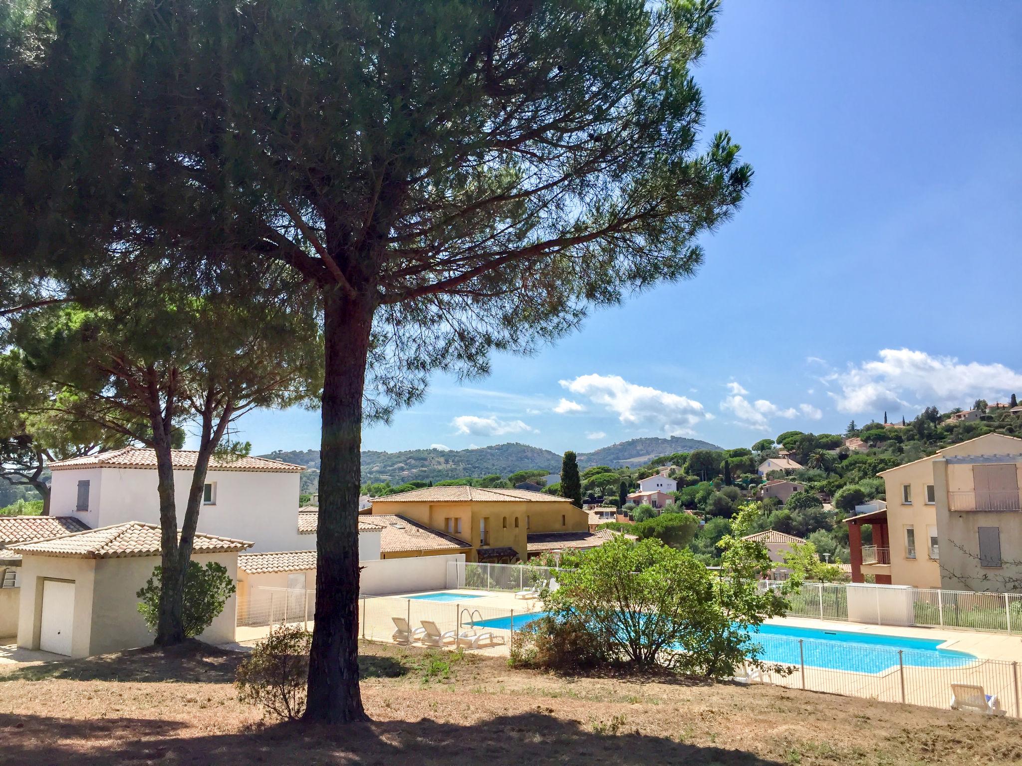 Foto 25 - Casa con 3 camere da letto a Roquebrune-sur-Argens con piscina privata e vista mare