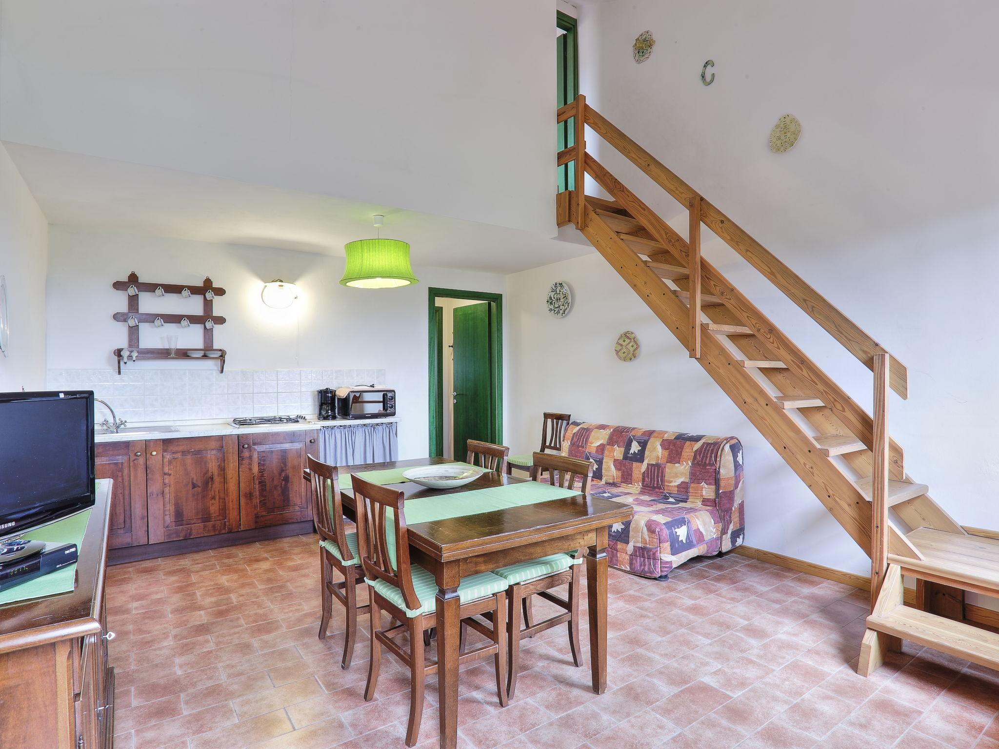 Foto 10 - Appartamento con 2 camere da letto a Montaione con piscina e giardino