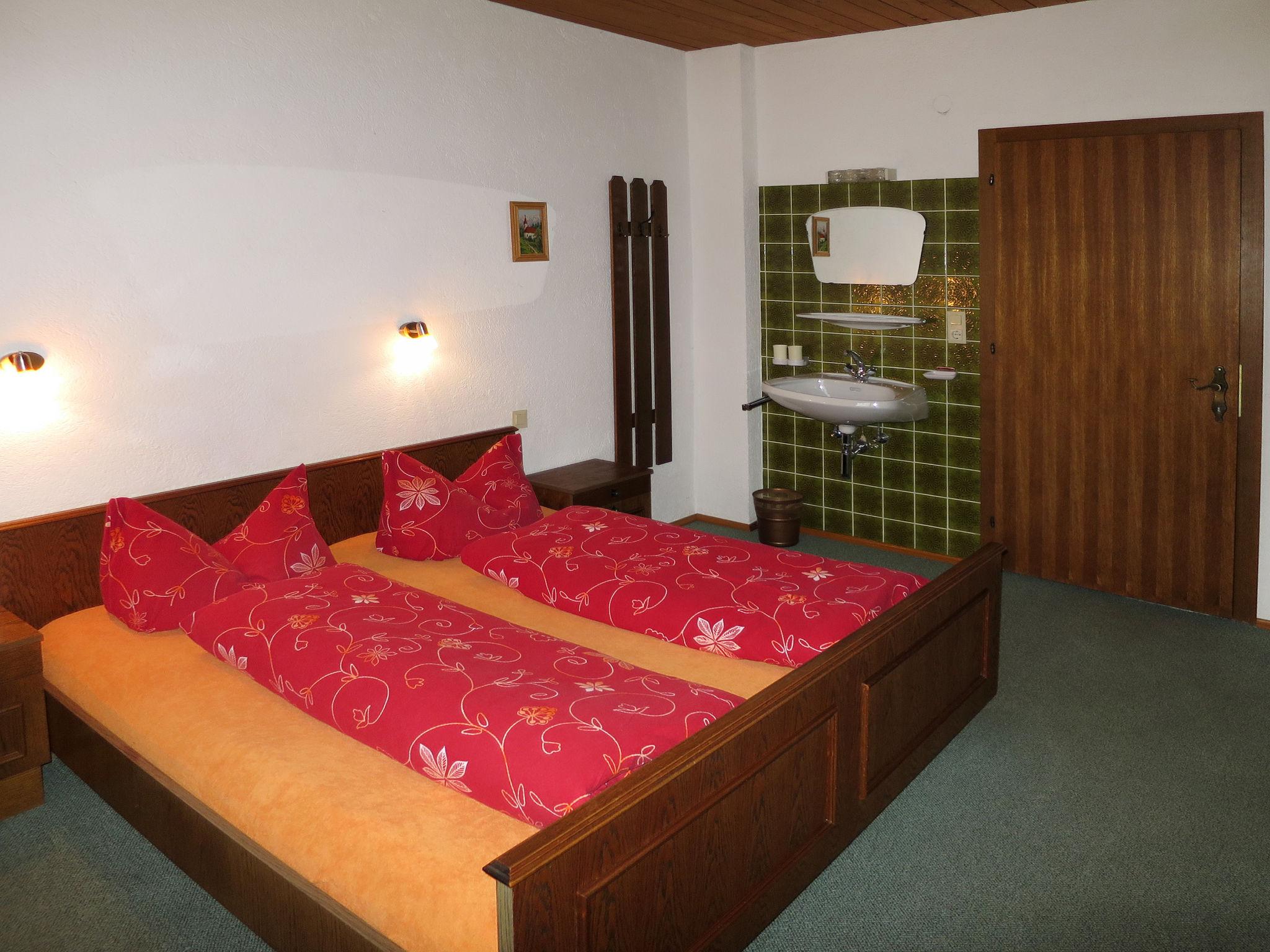 Foto 15 - Casa con 8 camere da letto a Ramsau im Zillertal con giardino e vista sulle montagne