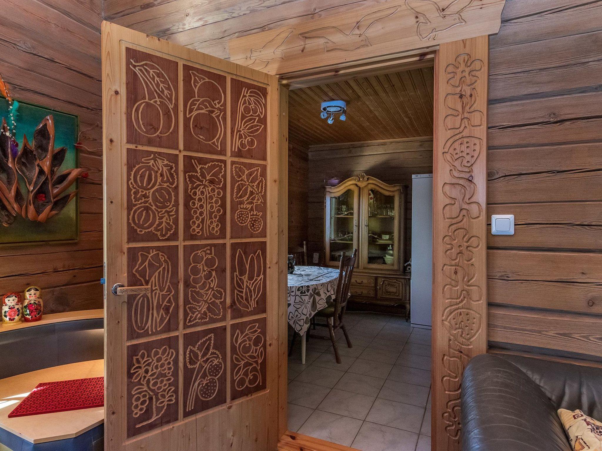 Foto 31 - Casa de 6 habitaciones en Kitee con sauna