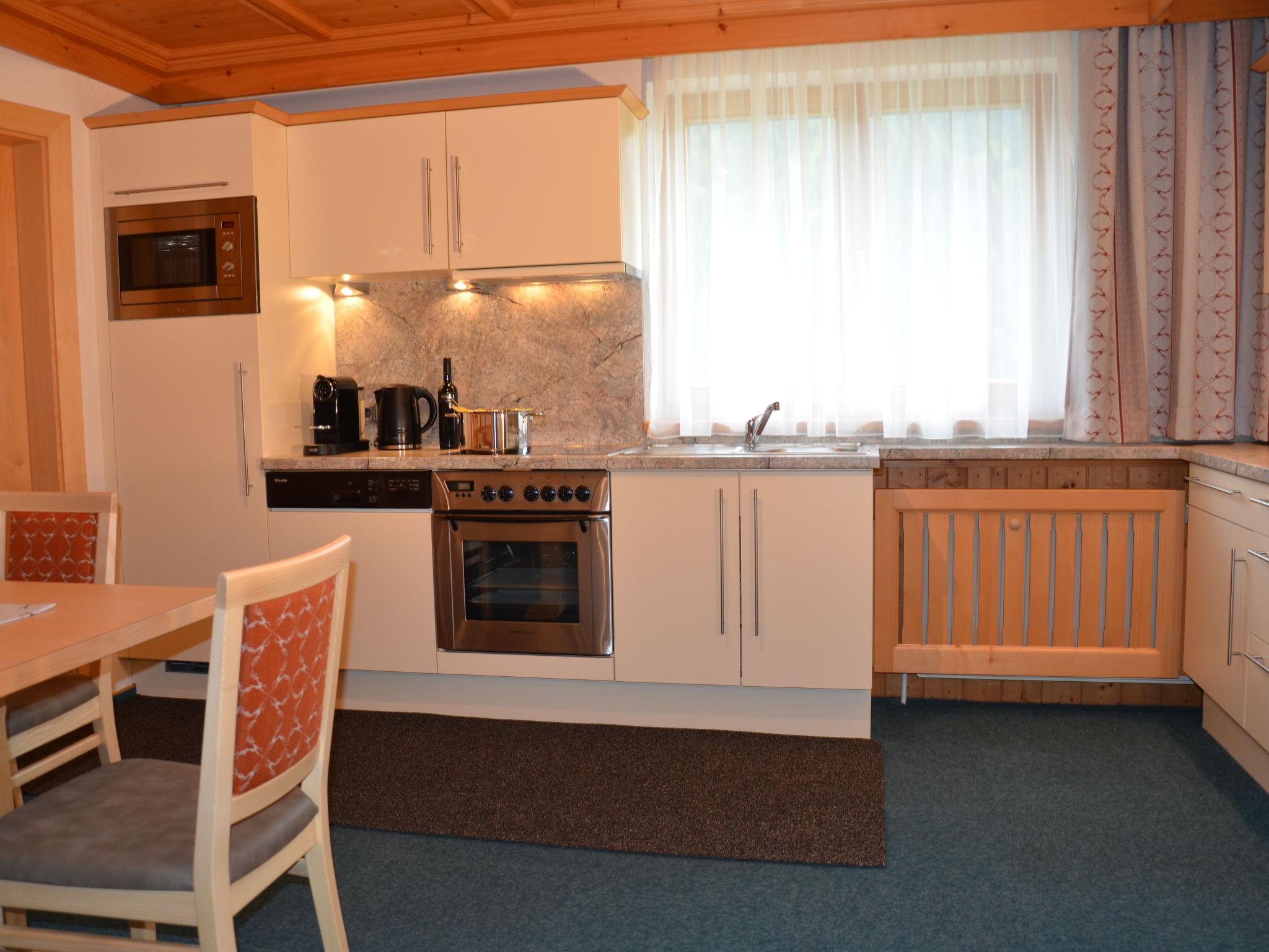 Photo 18 - 4 bedroom Apartment in Kappl with garden and terrace