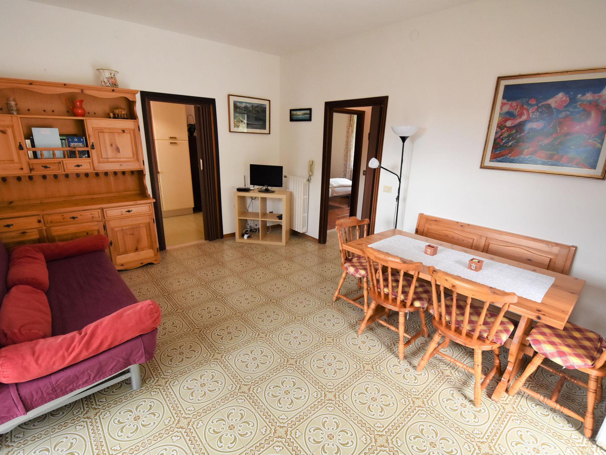 Photo 3 - 2 bedroom Apartment in Idro with garden and mountain view