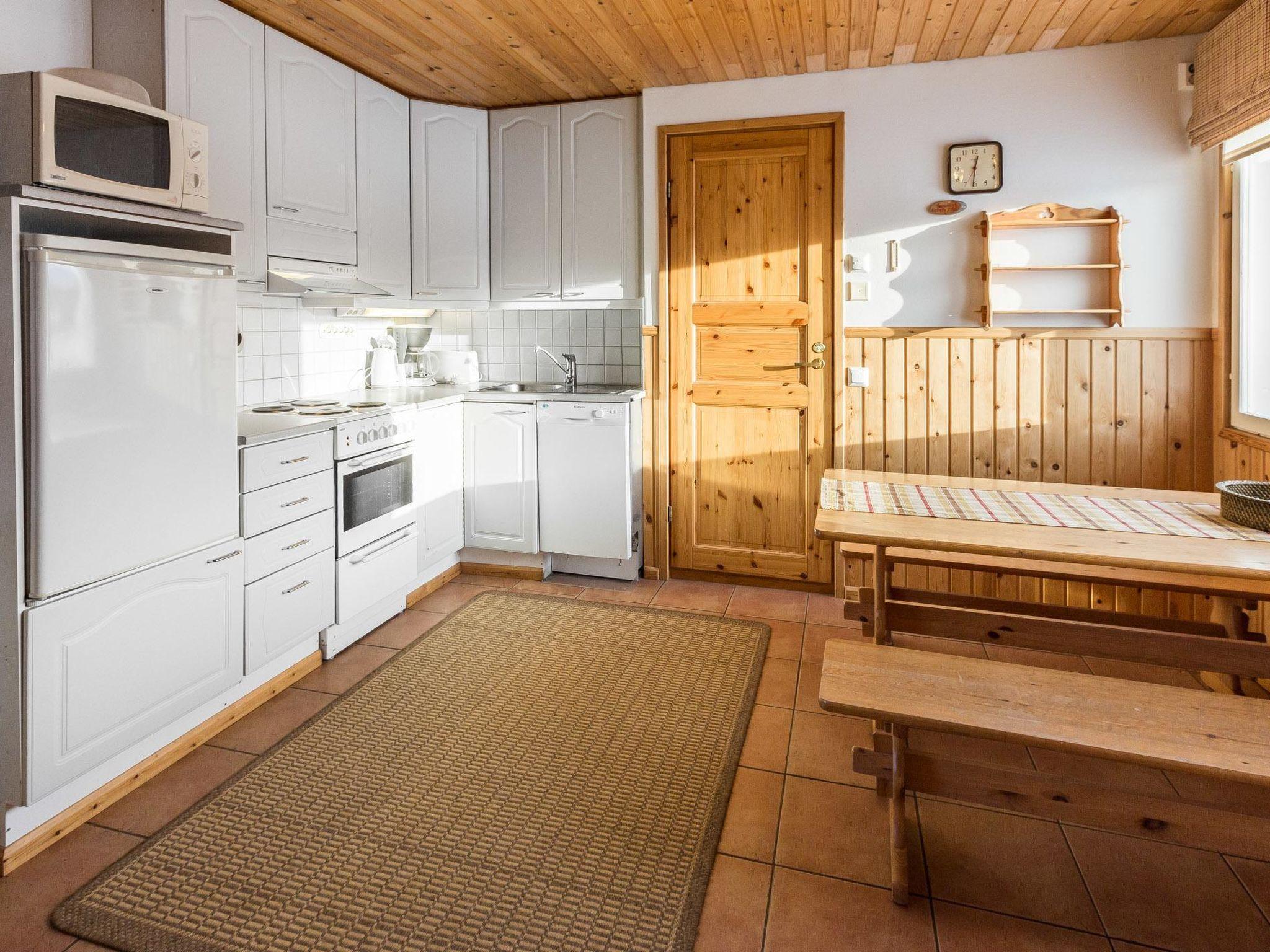 Foto 6 - Haus mit 1 Schlafzimmer in Kolari mit sauna