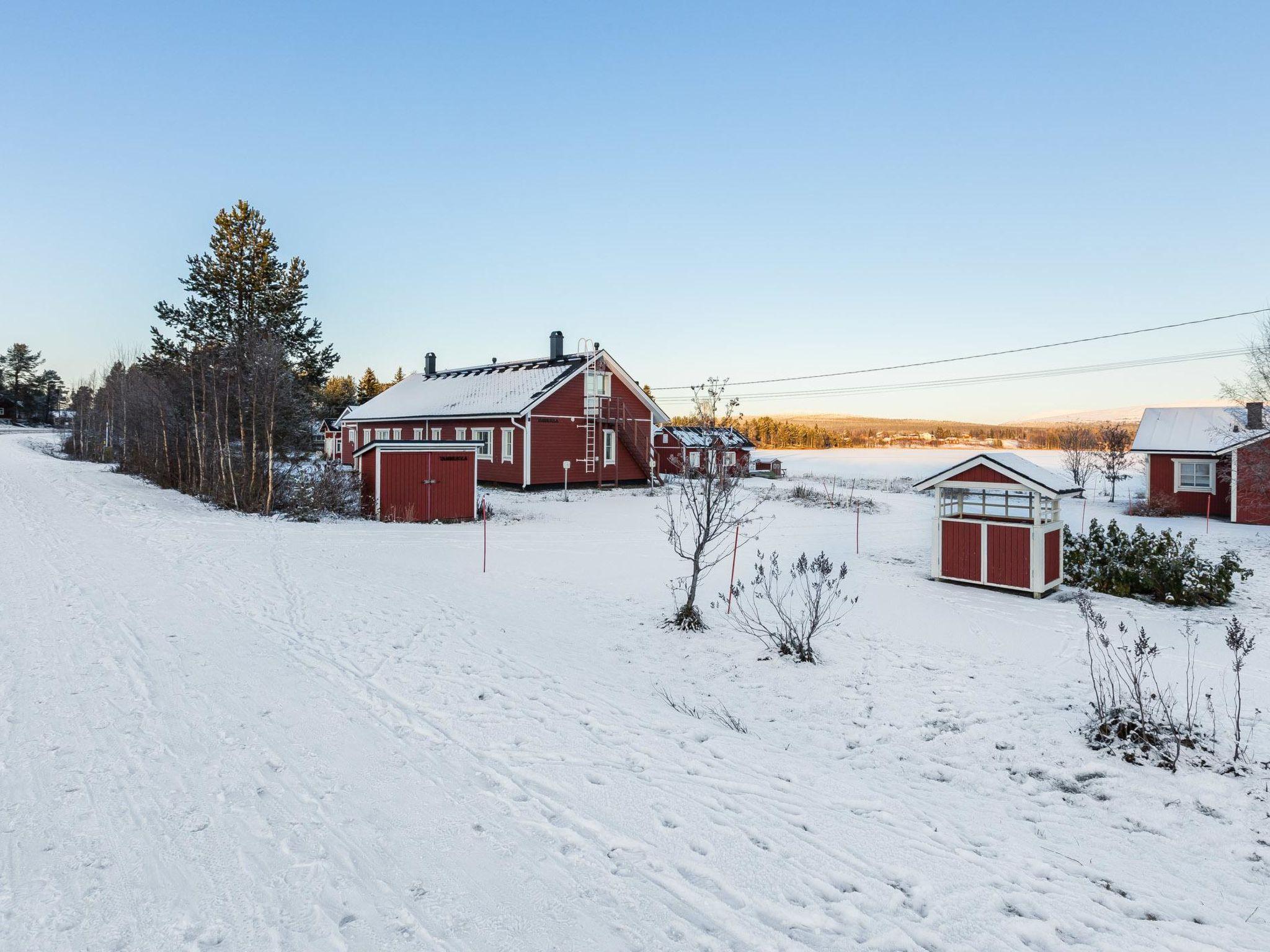 Foto 4 - Haus mit 1 Schlafzimmer in Kolari mit sauna und blick auf die berge