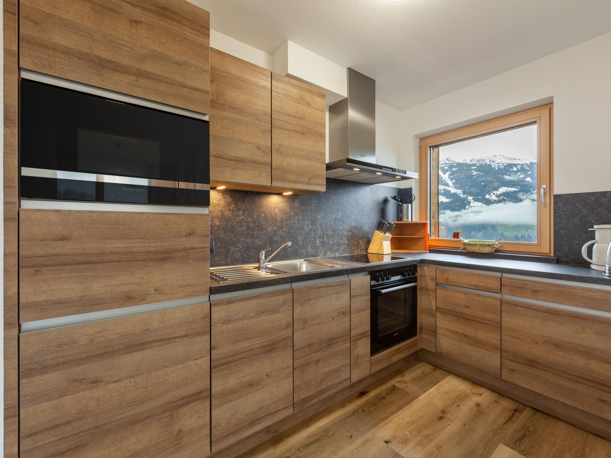 Foto 6 - Apartment mit 2 Schlafzimmern in Stummerberg mit blick auf die berge