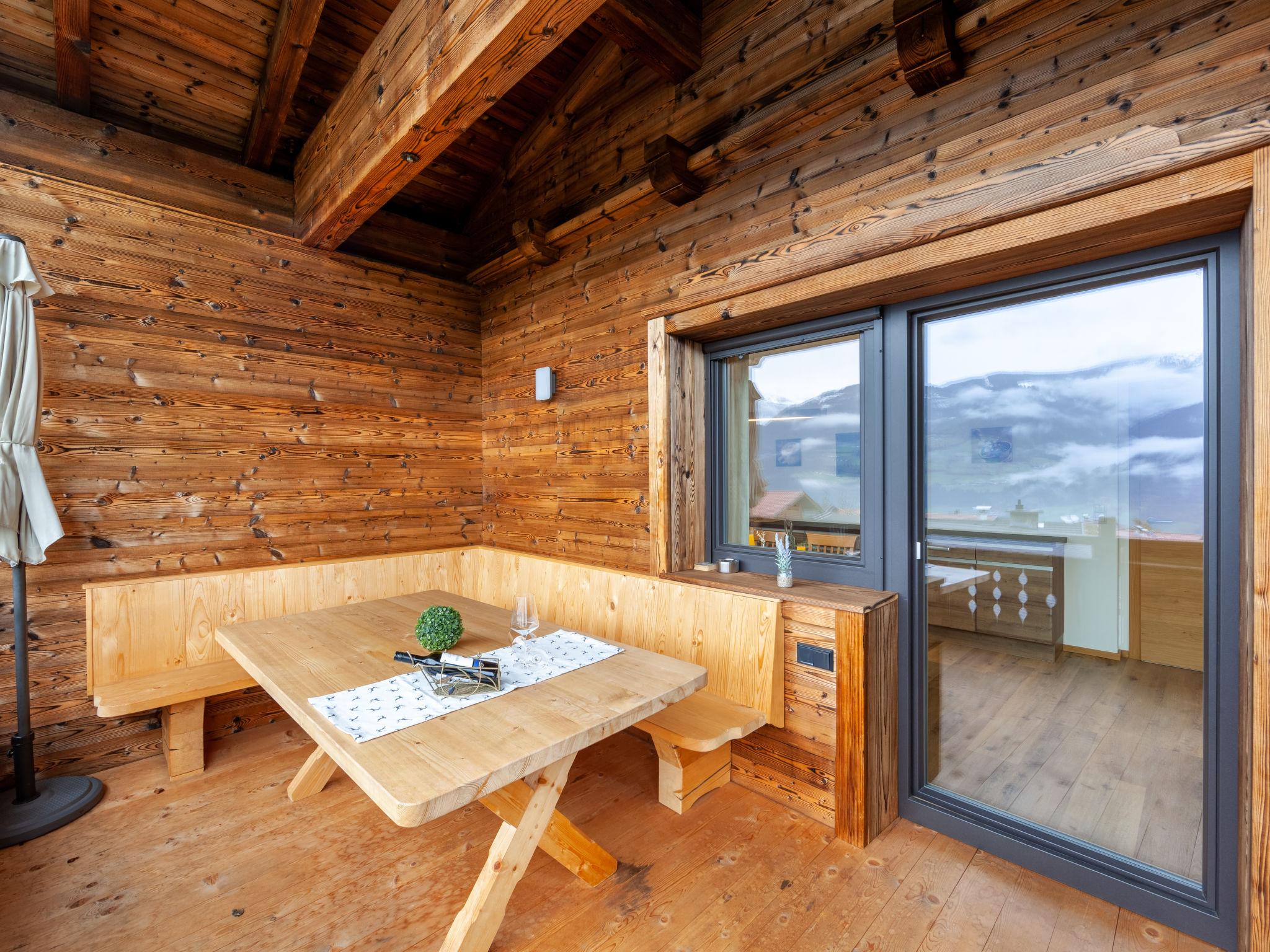 Foto 8 - Appartamento con 2 camere da letto a Stummerberg con vista sulle montagne