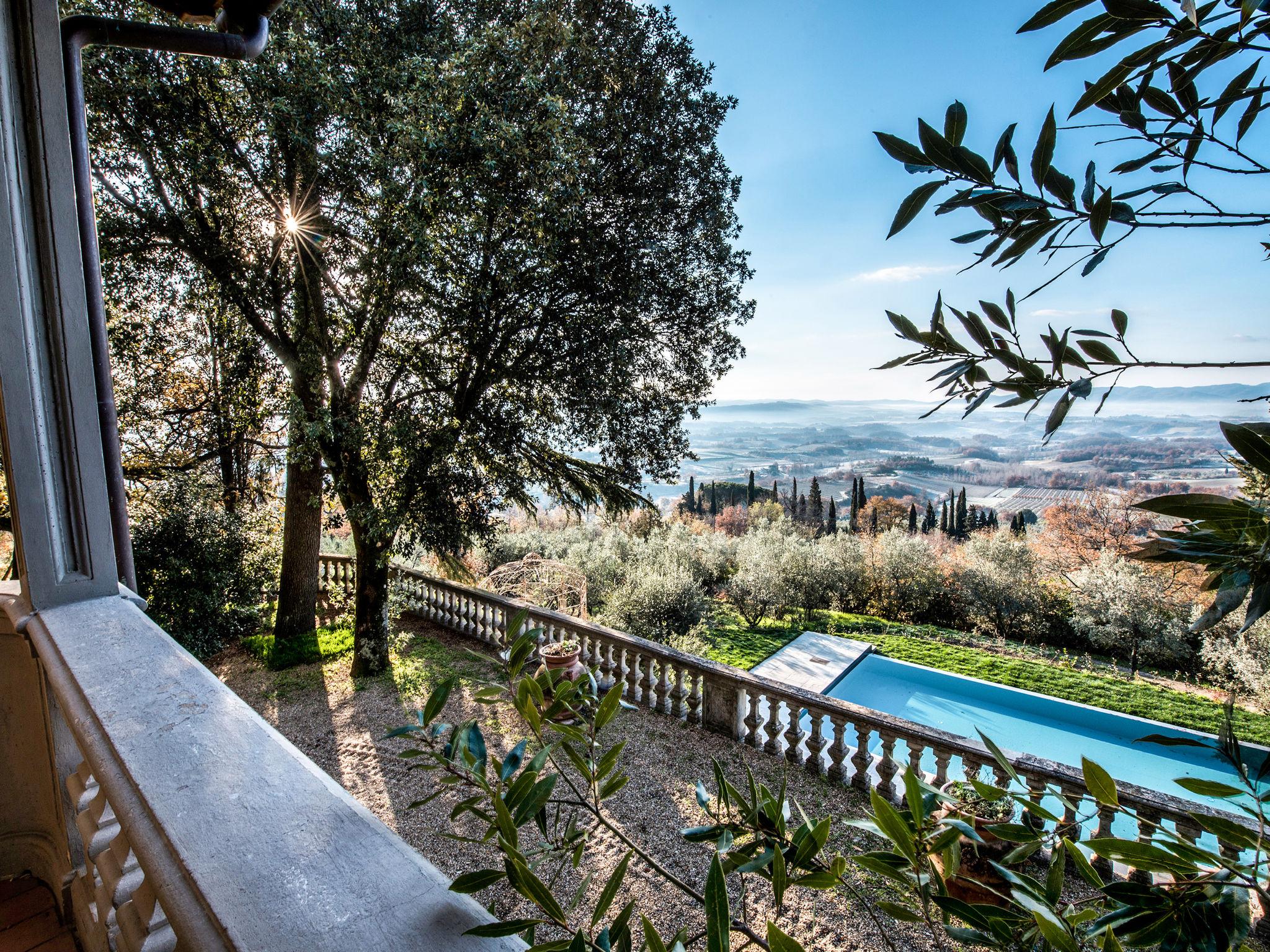 Foto 2 - Casa de 6 quartos em Loro Ciuffenna com piscina privada e jardim