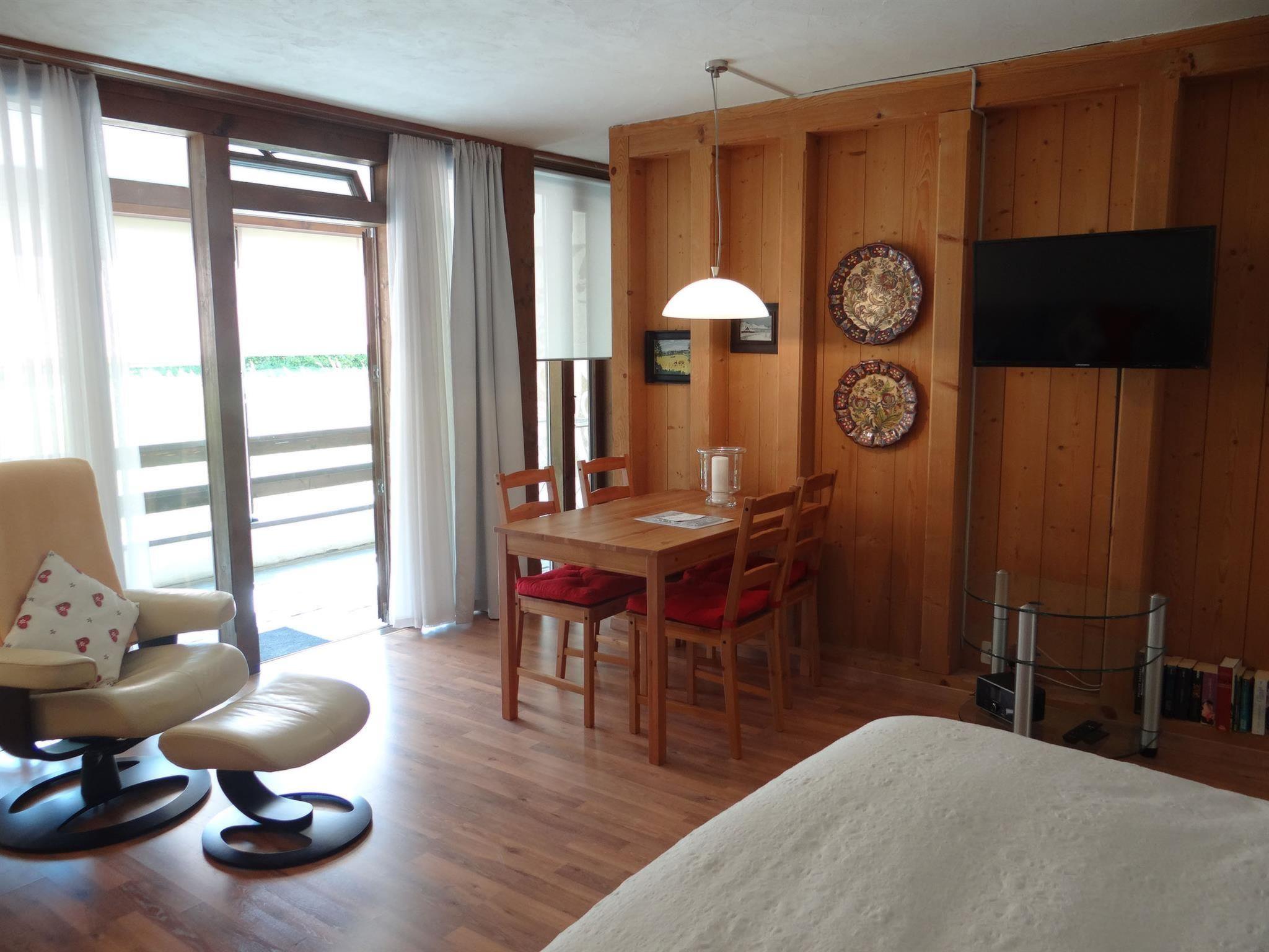 Photo 5 - 1 bedroom Apartment in Engelberg with swimming pool and sauna