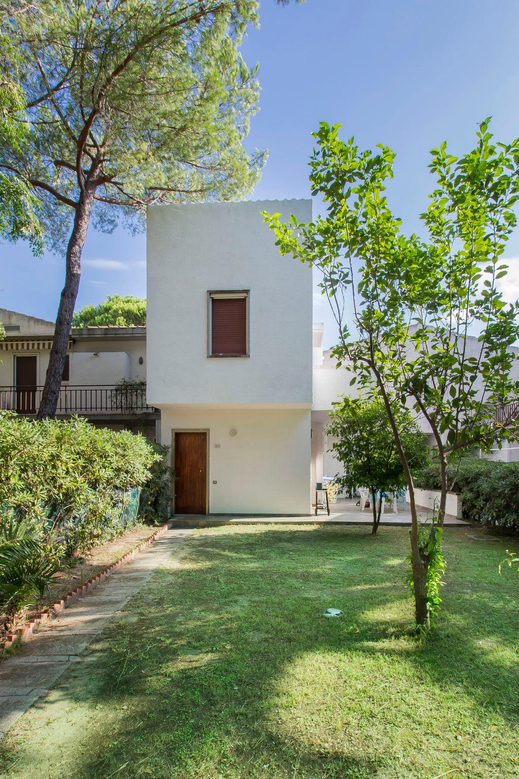 Photo 16 - Maison de 2 chambres à Grosseto avec jardin et vues à la mer