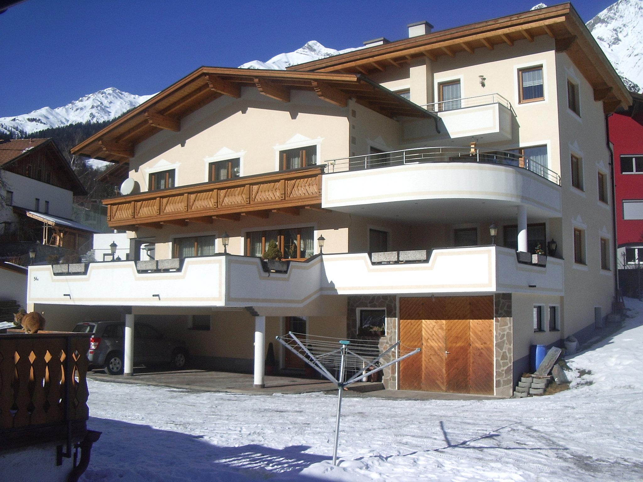 Foto 17 - Appartamento con 1 camera da letto a Pettneu am Arlberg con giardino e vista sulle montagne