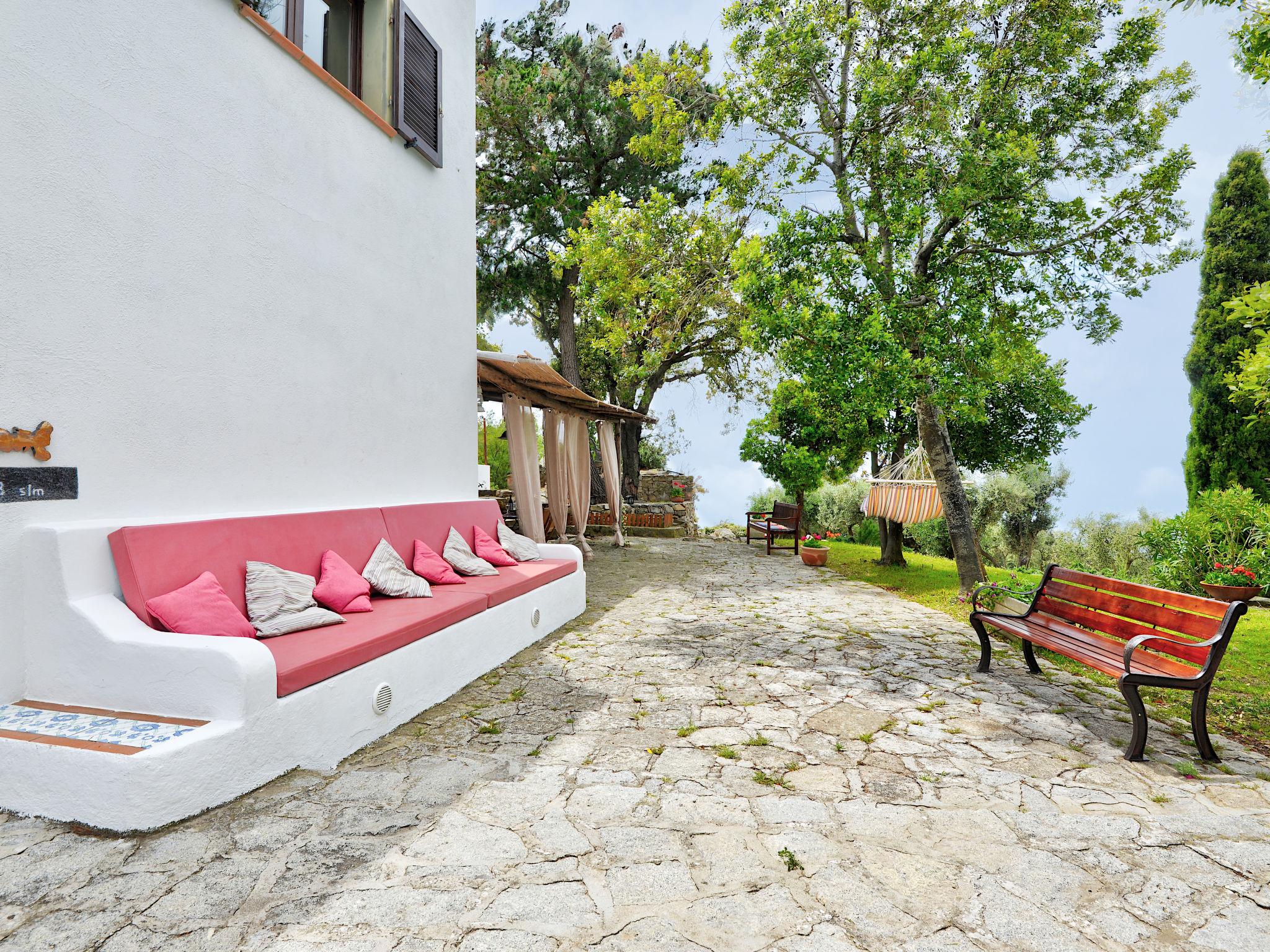 Photo 37 - 3 bedroom House in Marciana with private pool and garden