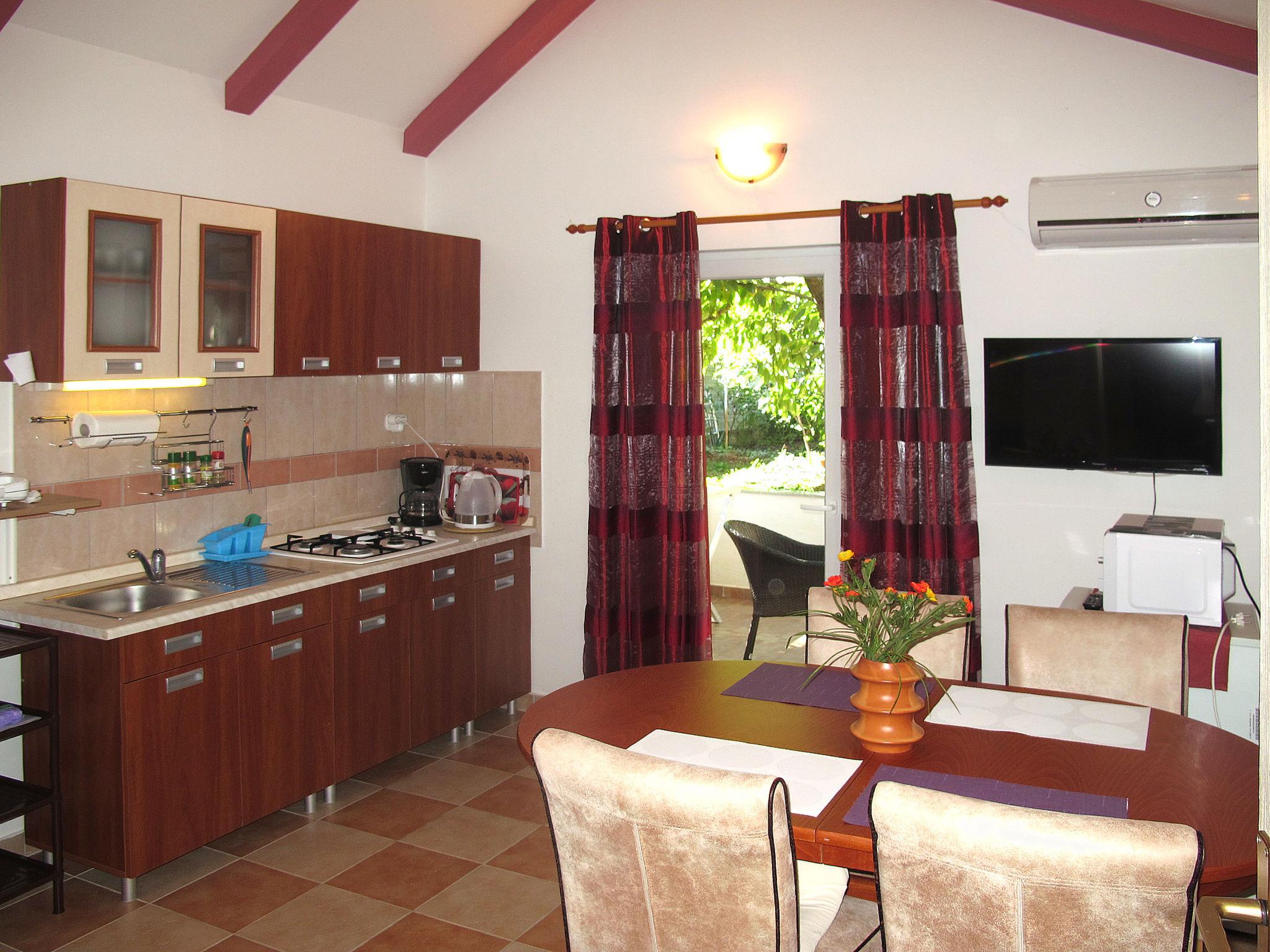 Photo 4 - 1 bedroom House in Zadar with terrace and sea view
