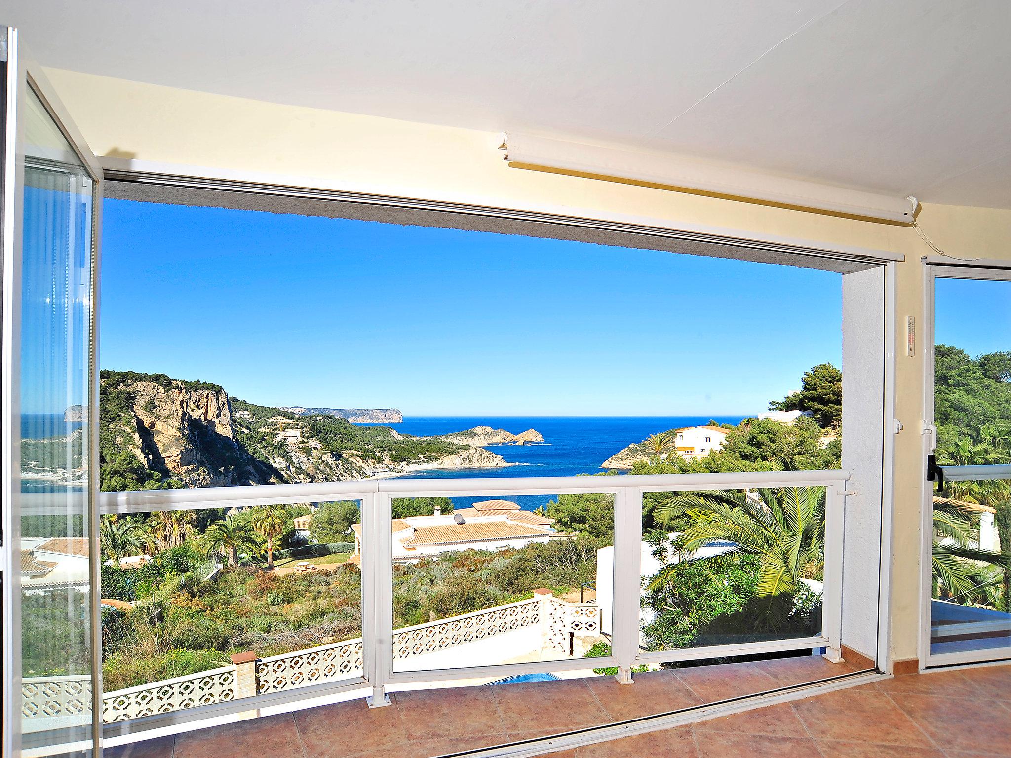 Foto 4 - Casa con 3 camere da letto a Jávea con piscina privata e vista mare