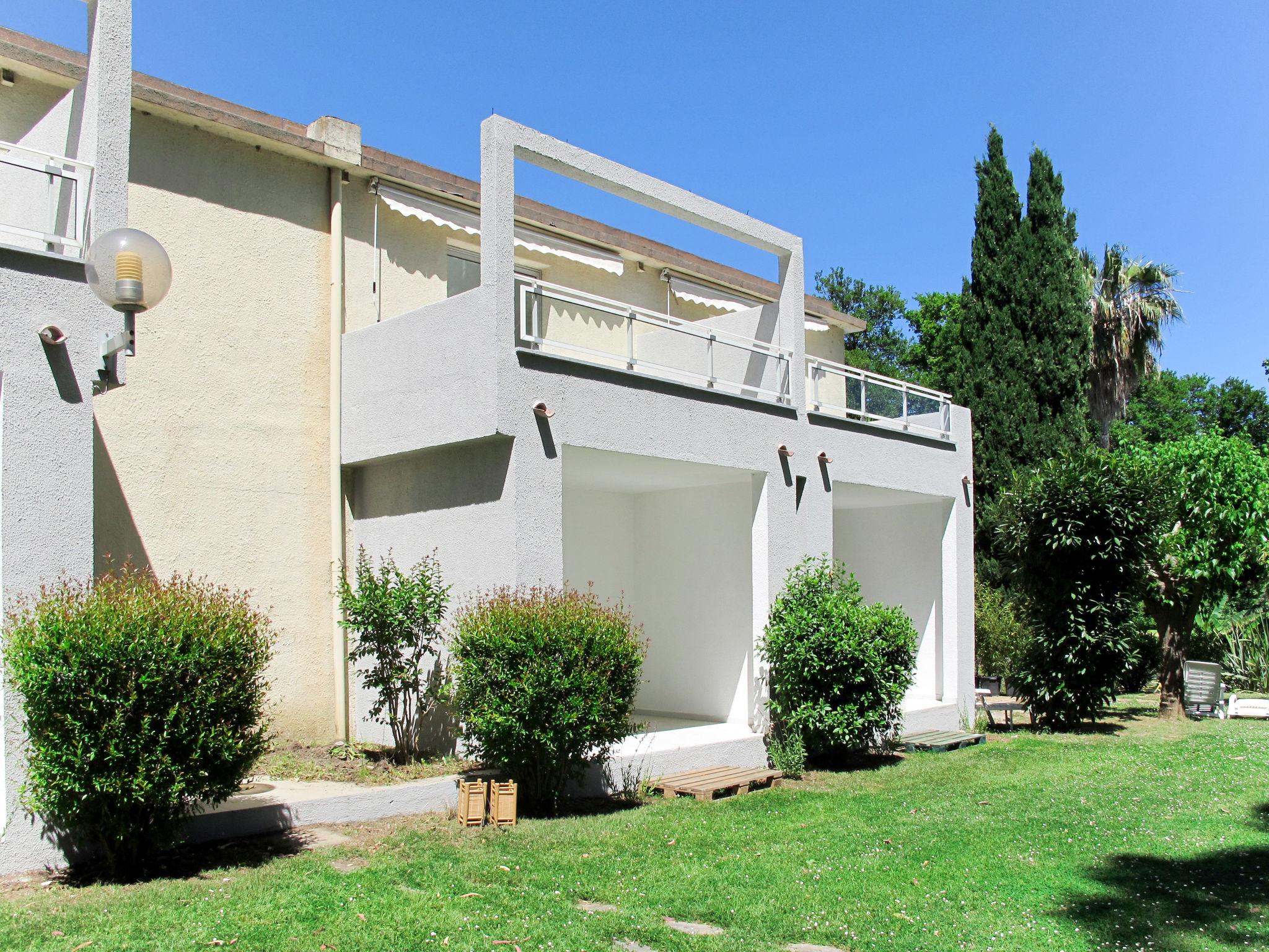 Foto 3 - Apartamento de 2 quartos em Valle-di-Campoloro com piscina e vistas do mar