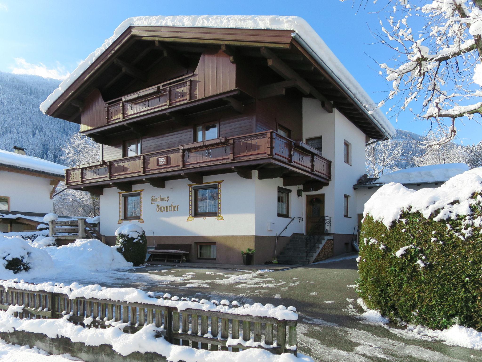 Foto 12 - Apartment mit 3 Schlafzimmern in Aschau im Zillertal mit garten und blick auf die berge