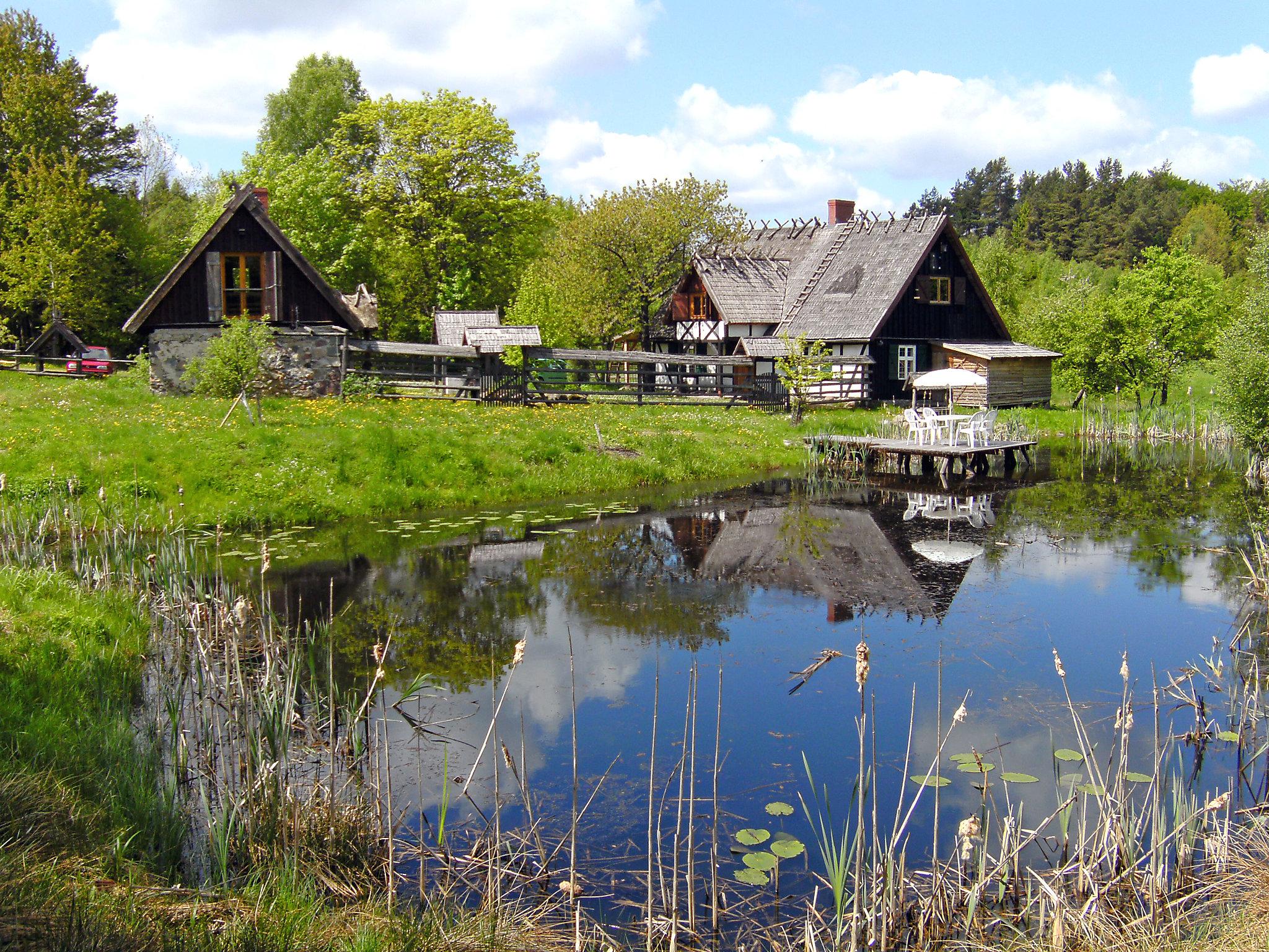 Photo 1 - Maison de 1 chambre à Kartuzy avec jardin et sauna