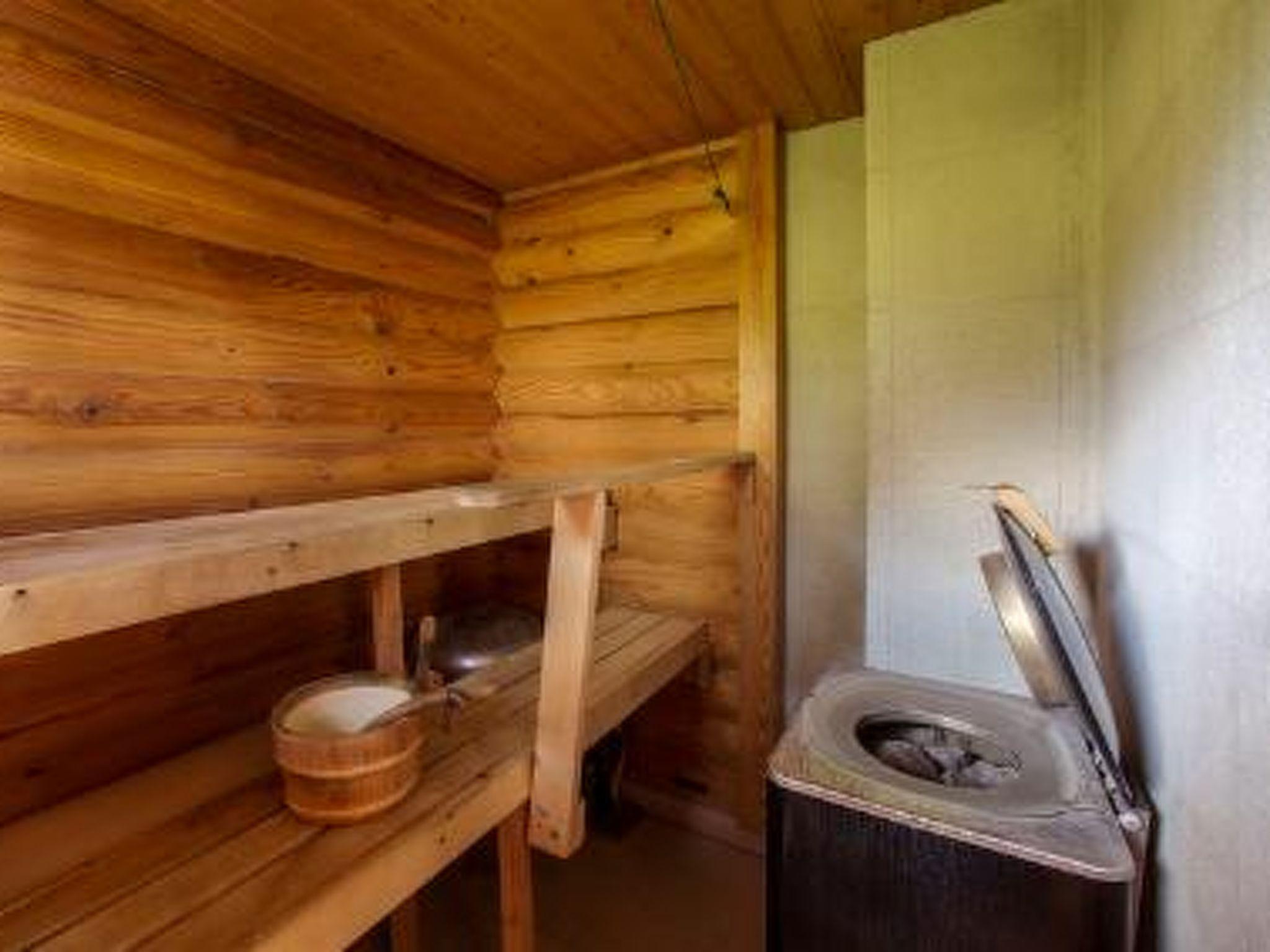 Foto 14 - Haus mit 1 Schlafzimmer in Sysmä mit sauna