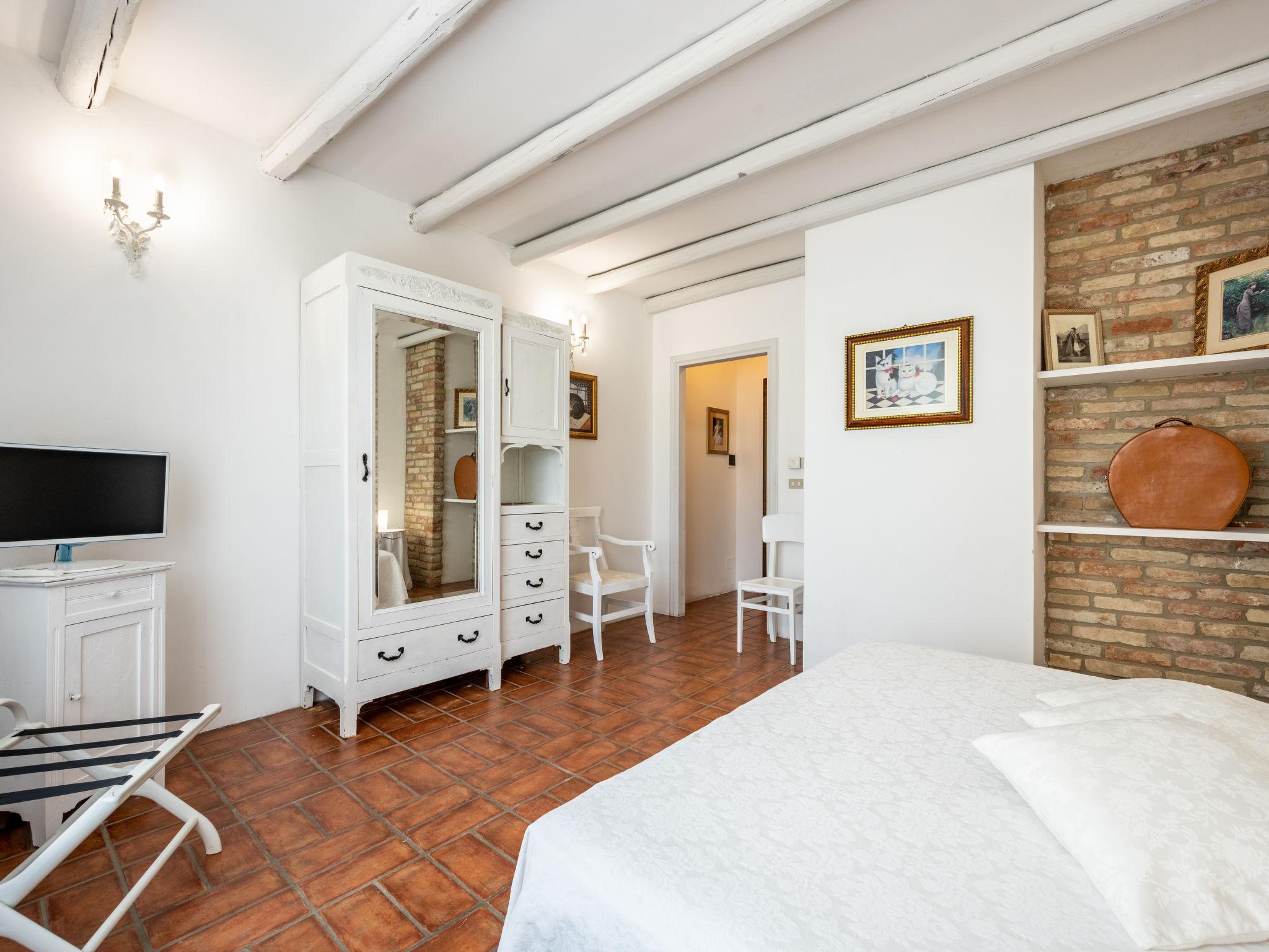 Foto 10 - Apartamento de 2 quartos em Vigliano d'Asti com piscina e jardim