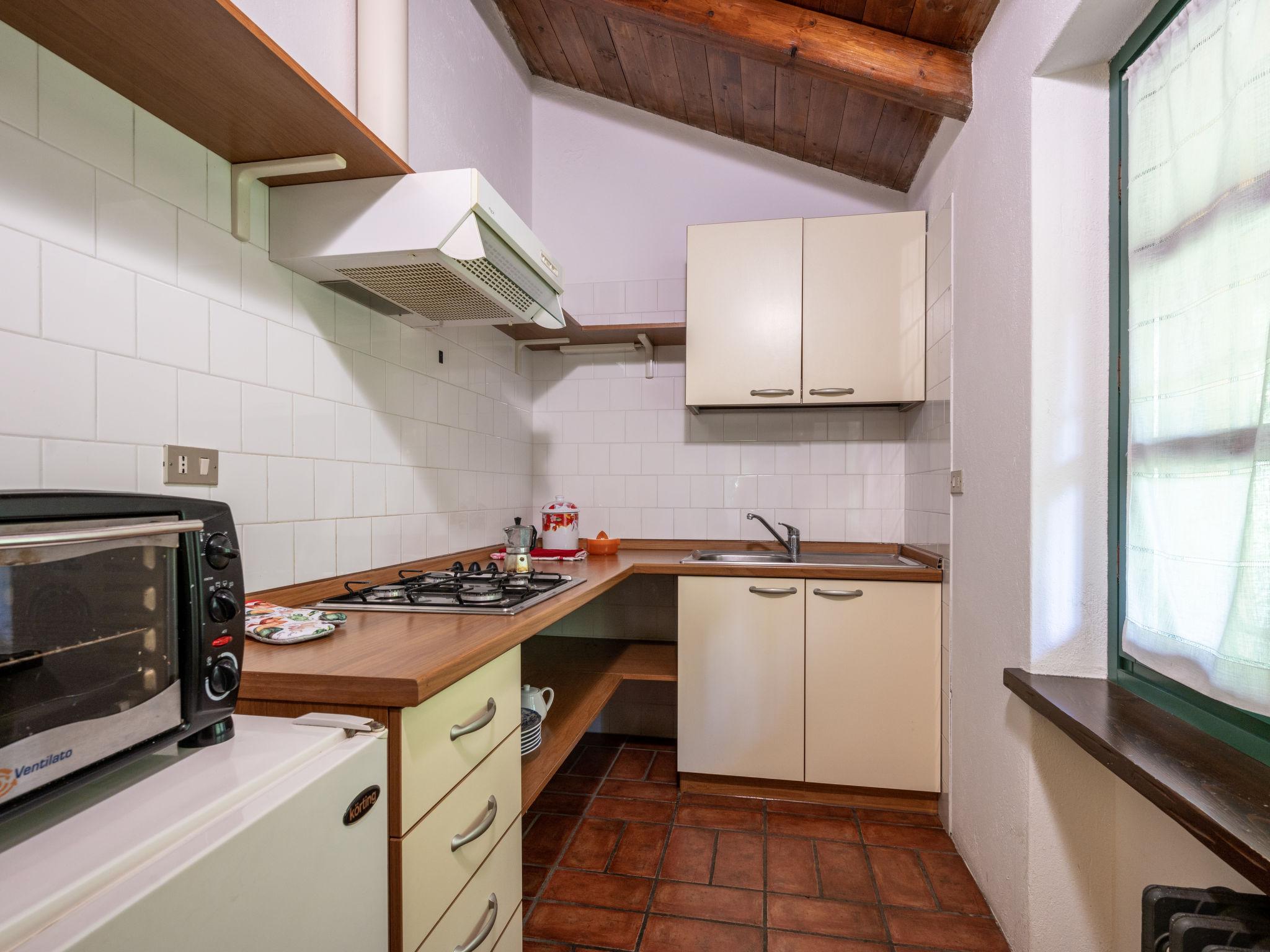 Foto 7 - Apartamento de 2 quartos em Vigliano d'Asti com piscina e jardim