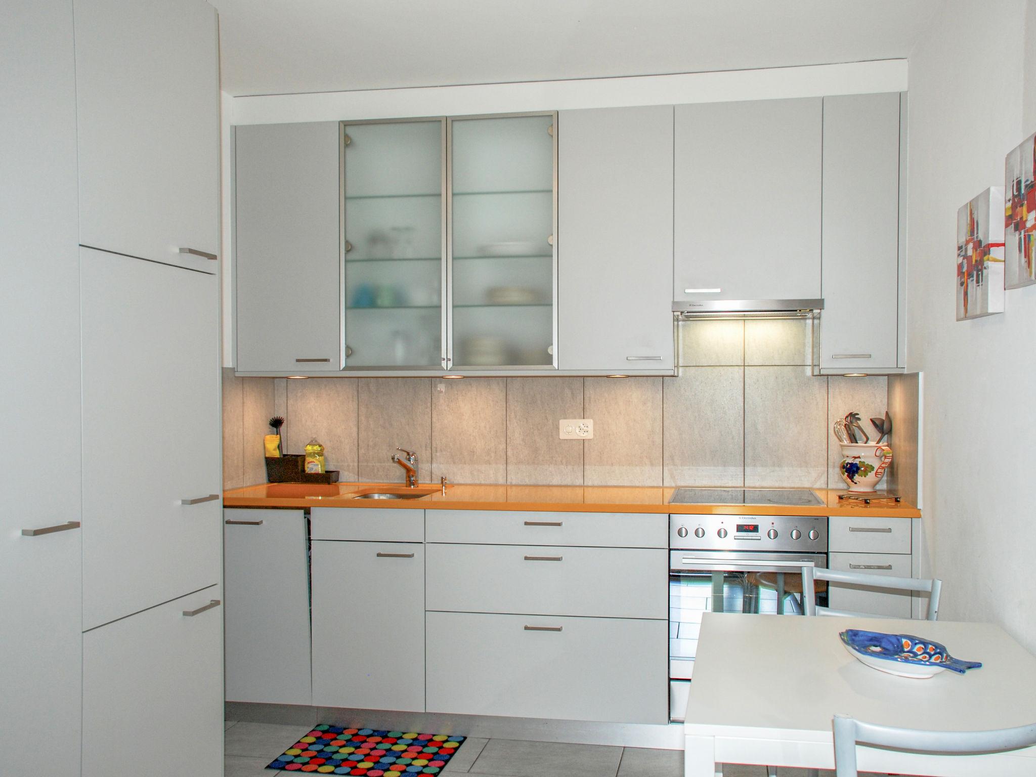 Foto 4 - Apartamento de 1 habitación en Losone