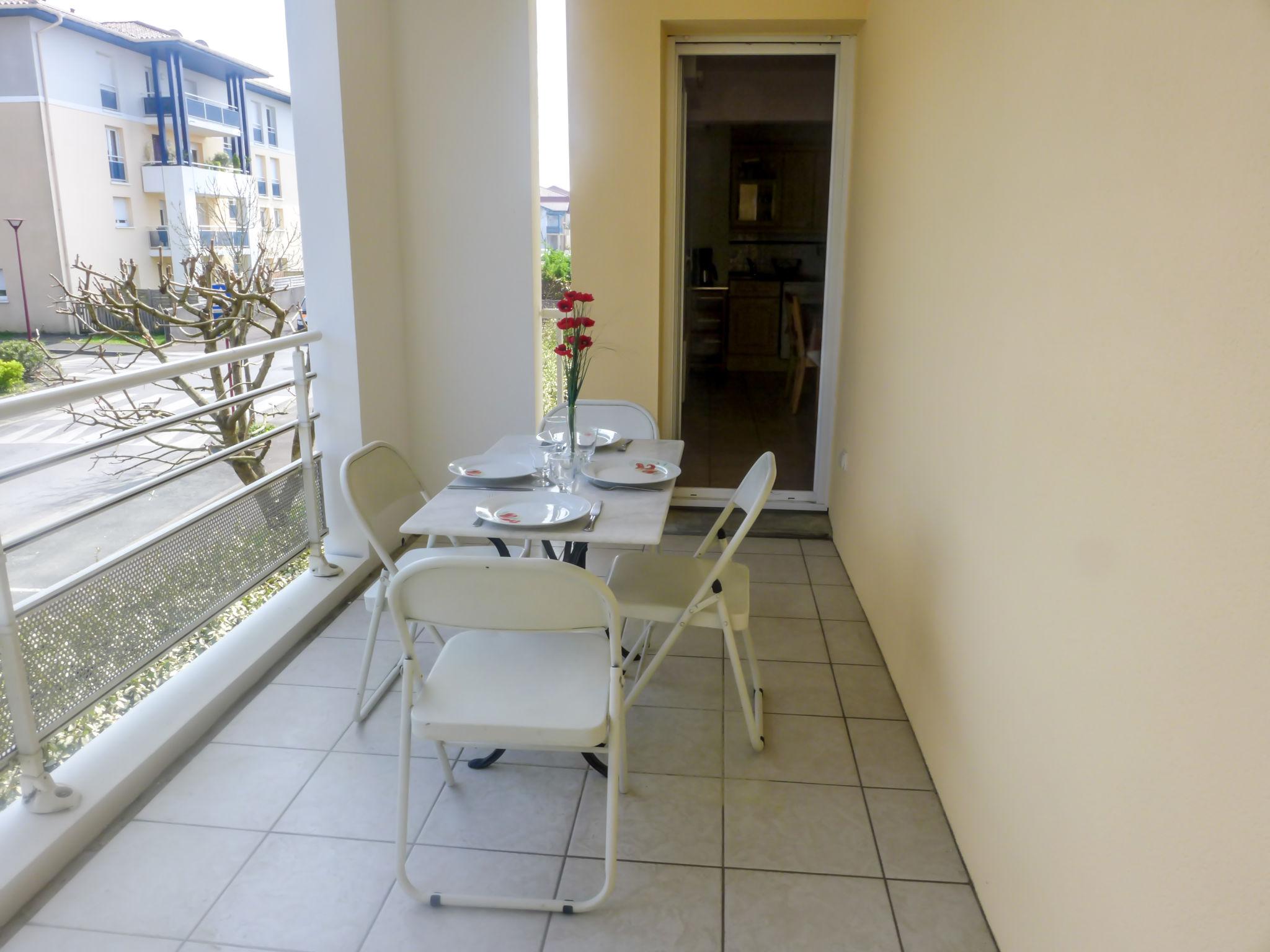 Photo 11 - 1 bedroom Apartment in Tarnos with terrace