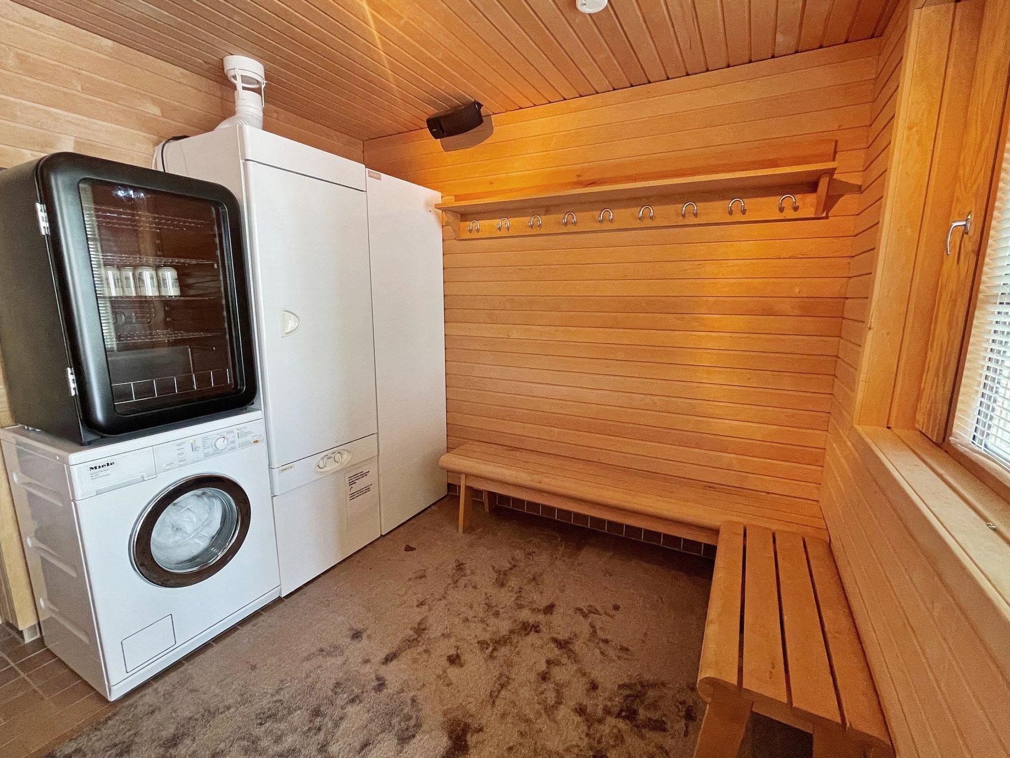 Foto 14 - Casa con 4 camere da letto a Kuusamo con sauna e vista sulle montagne