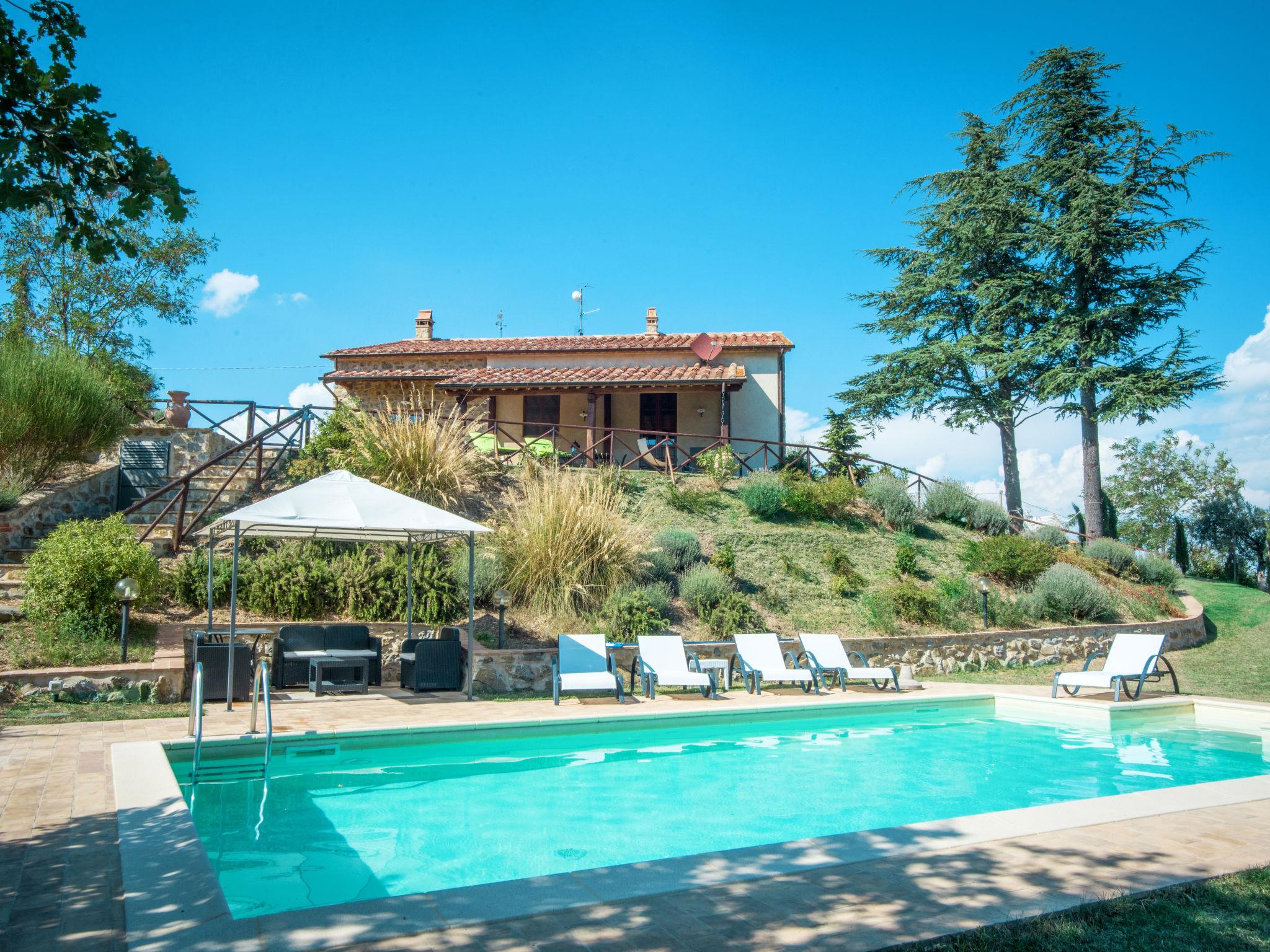 Foto 1 - Casa de 3 habitaciones en Seggiano con piscina privada y jardín