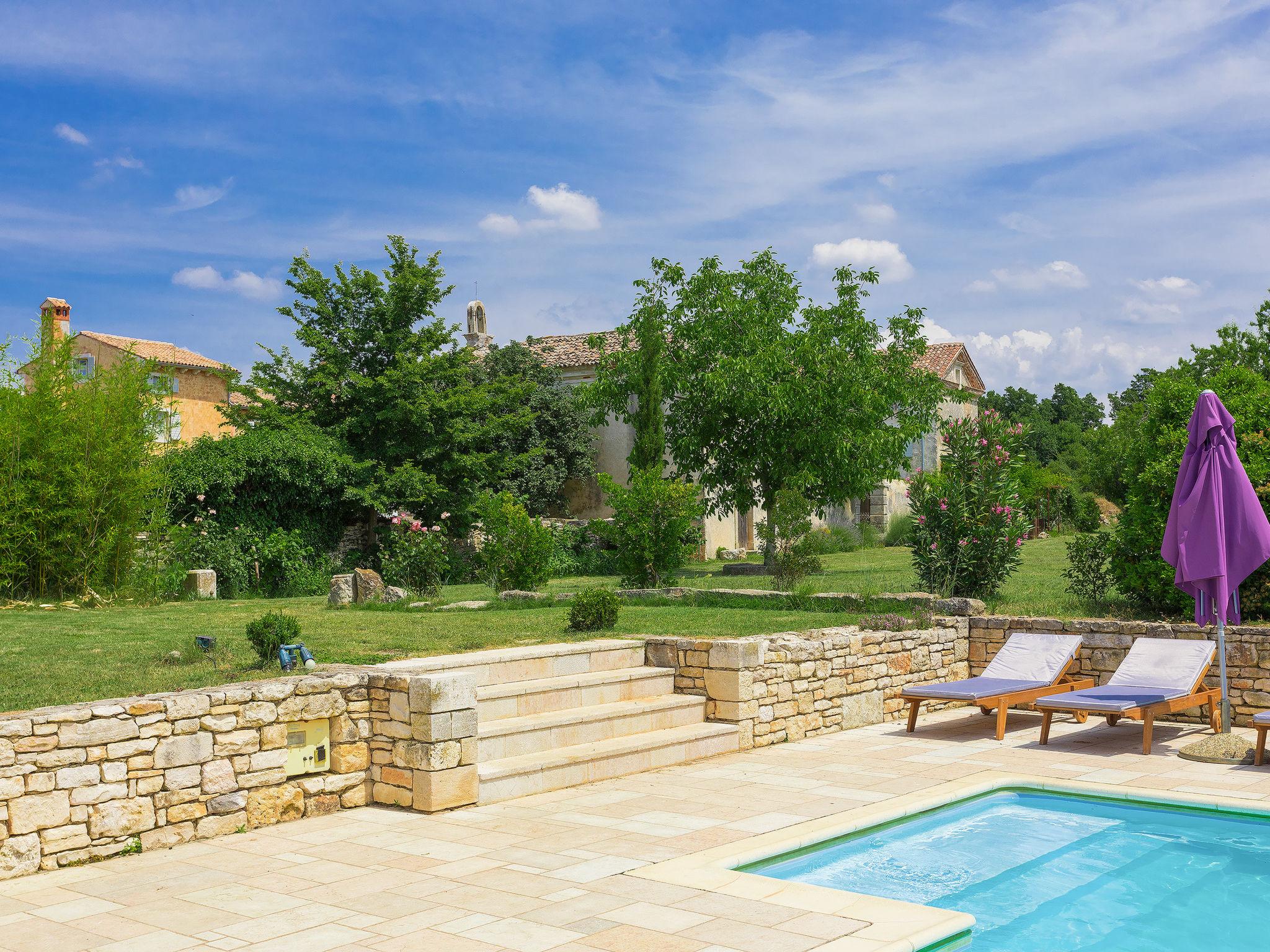 Foto 54 - Casa de 7 quartos em Vodnjan com piscina privada e jardim