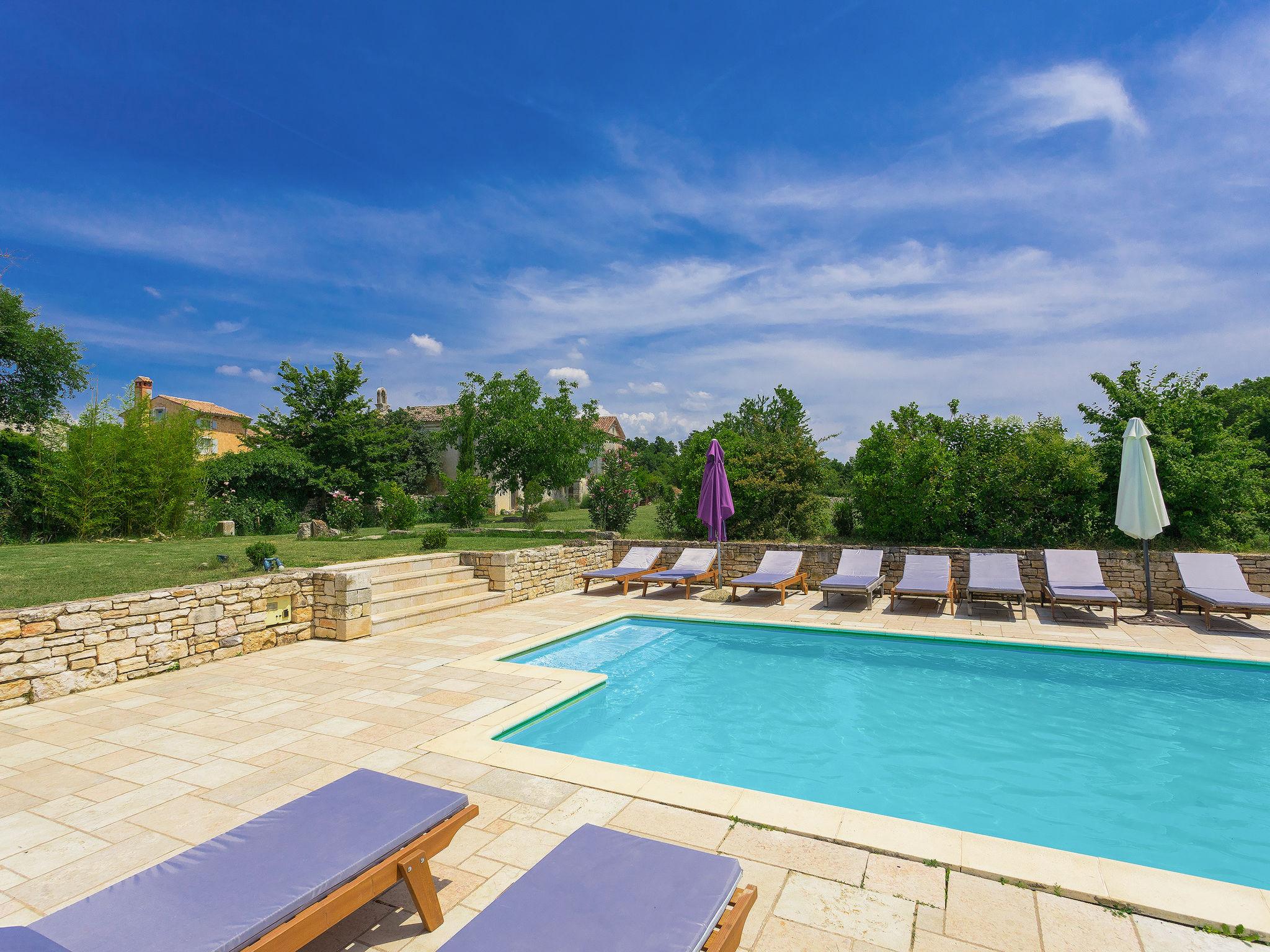 Foto 1 - Casa de 7 habitaciones en Vodnjan con piscina privada y vistas al mar