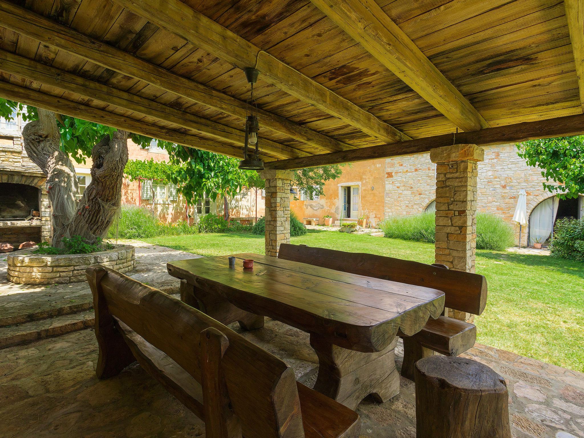 Photo 29 - Maison de 7 chambres à Vodnjan avec piscine privée et jardin