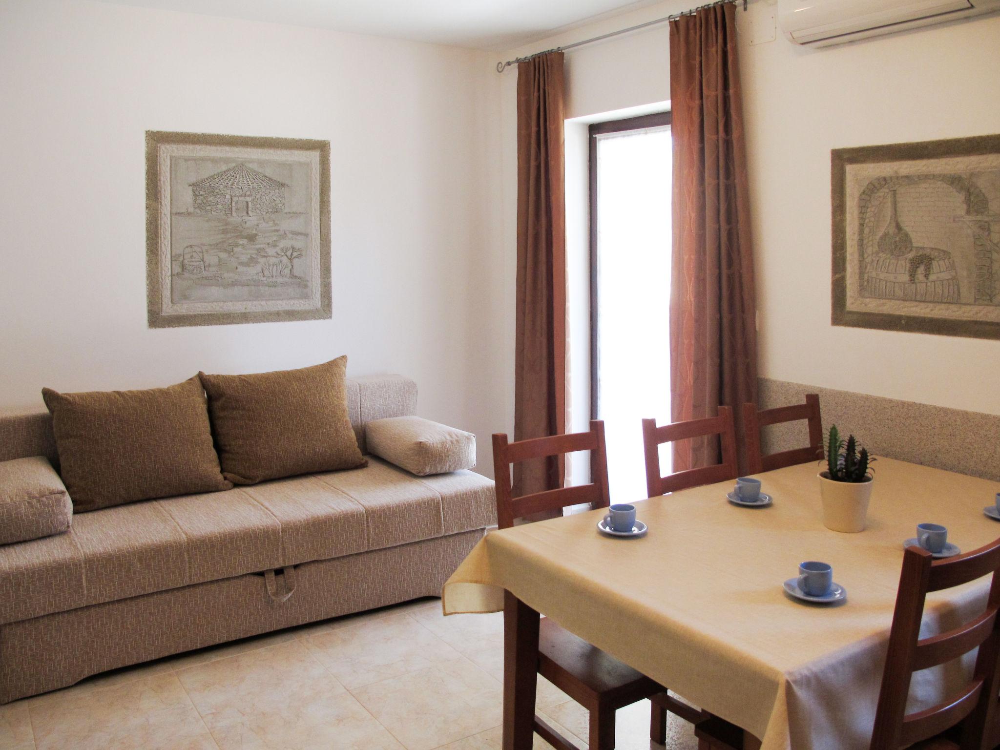 Foto 3 - Appartamento con 2 camere da letto a Vodnjan con terrazza e vista mare