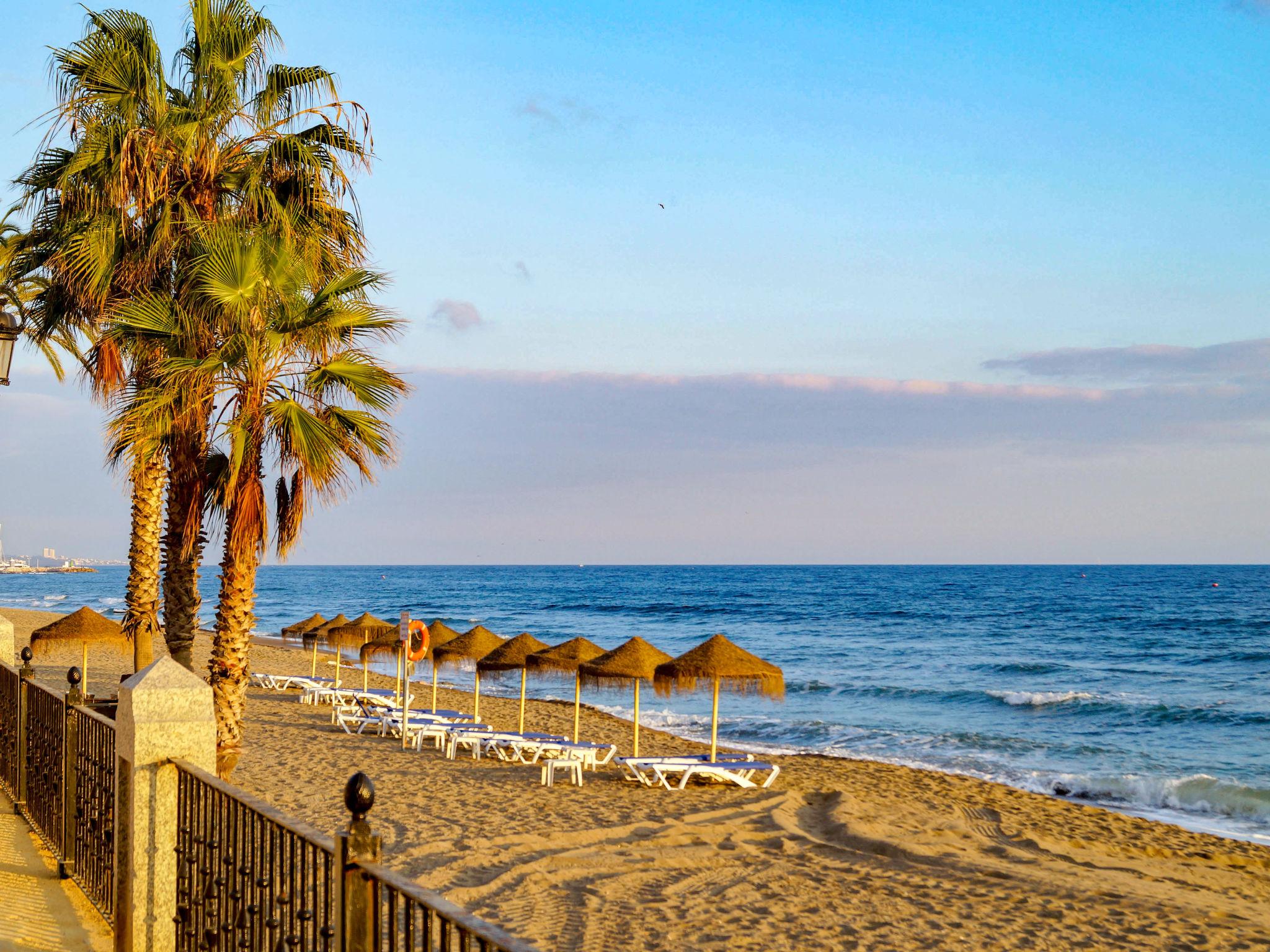 Photo 25 - Appartement de 2 chambres à Marbella avec piscine et vues à la mer