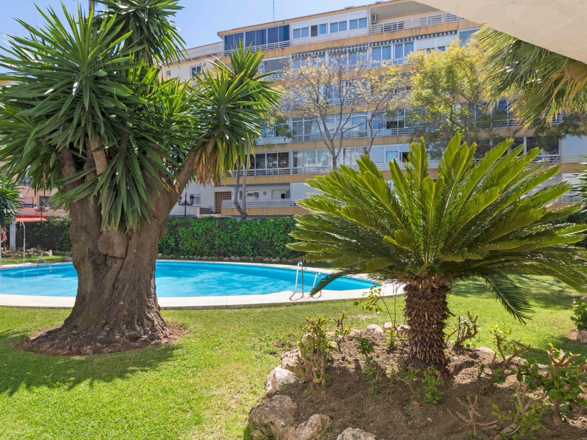 Foto 20 - Apartamento de 2 quartos em Marbella com piscina e jardim