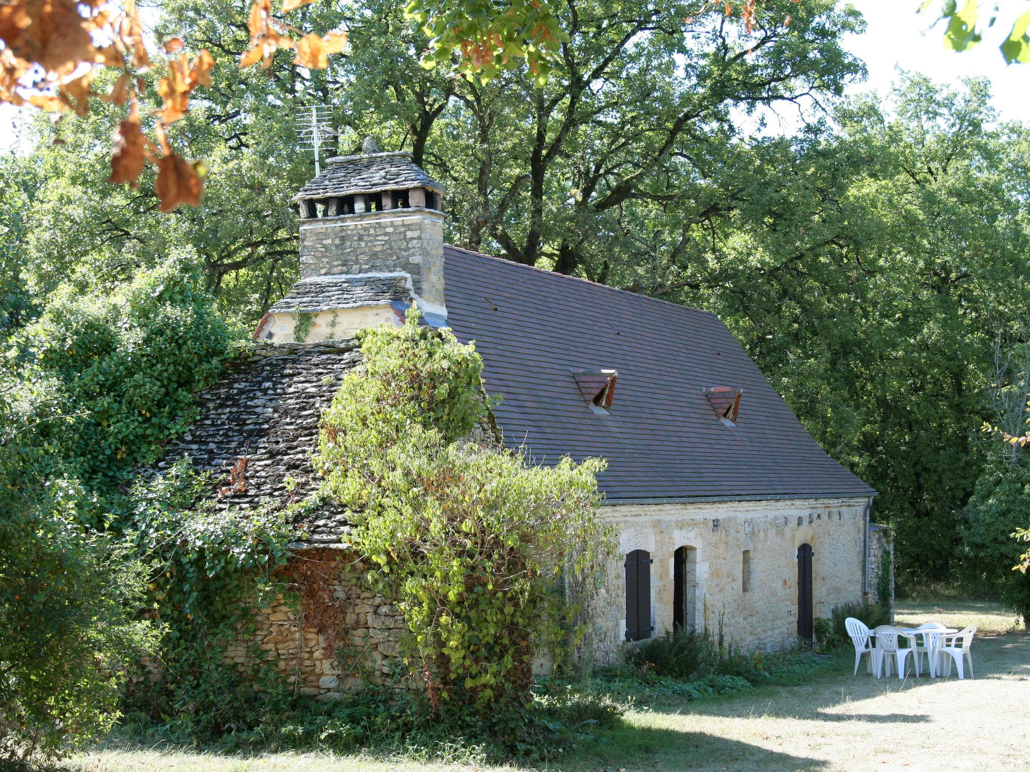 Photo 1 - Maison de 2 chambres à Jayac avec jardin