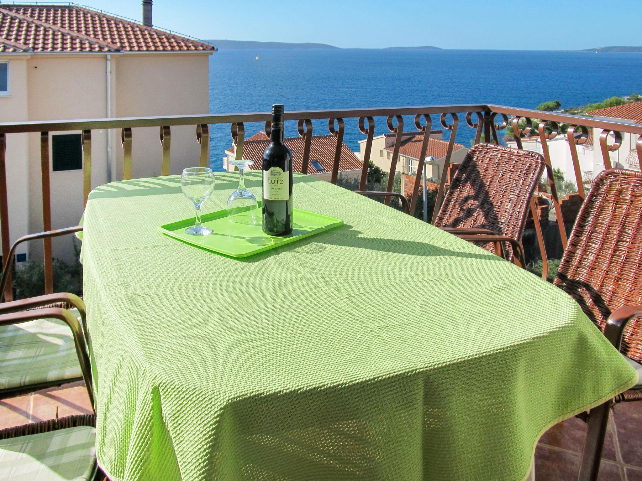 Photo 11 - 2 bedroom Apartment in Okrug with terrace and sea view