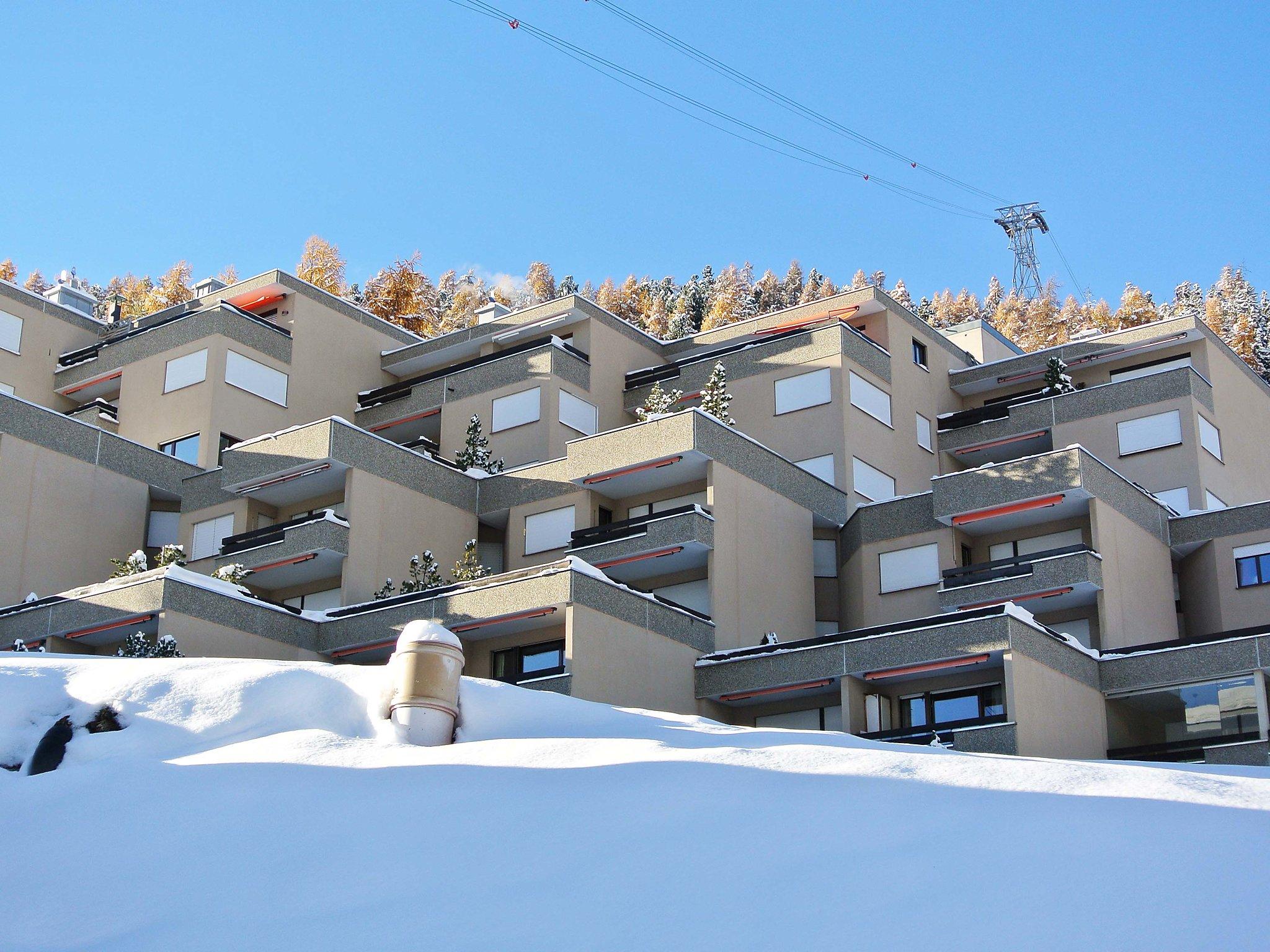 Foto 16 - Apartamento em Sankt Moritz com terraço e vista para a montanha