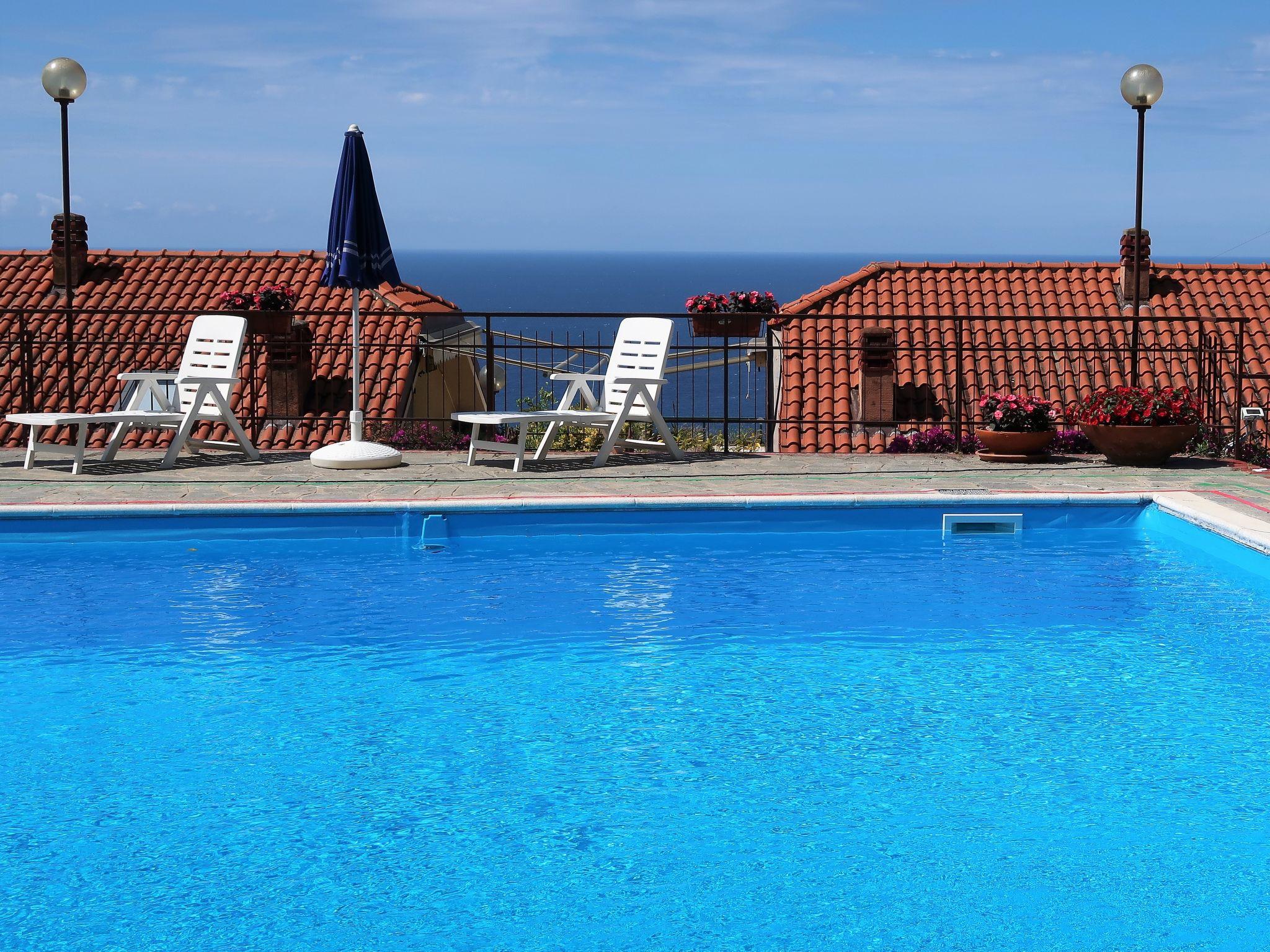 Foto 26 - Apartamento de 2 quartos em Ospedaletti com piscina e vistas do mar