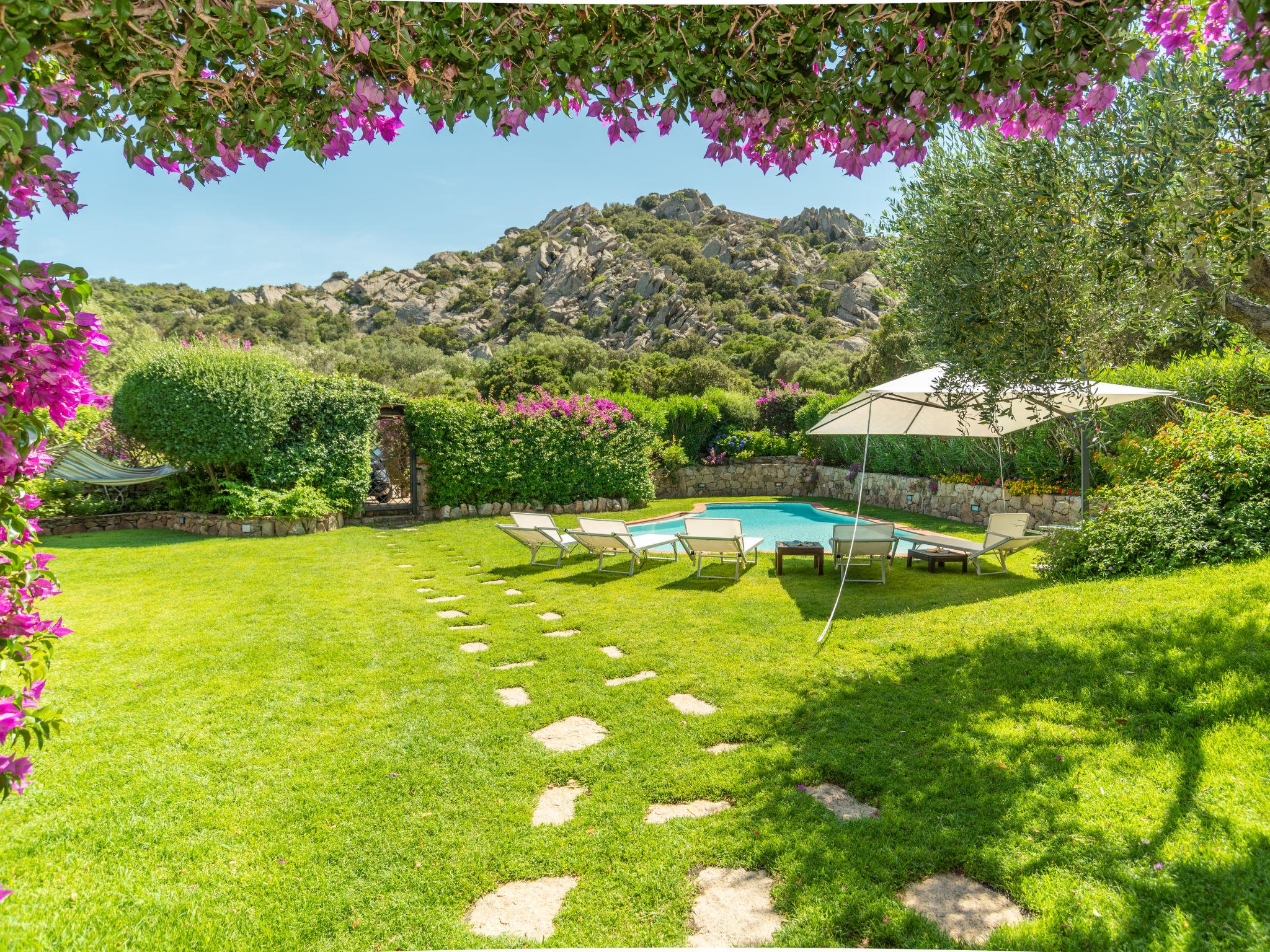 Photo 2 - Maison de 5 chambres à Palau avec piscine privée et jardin