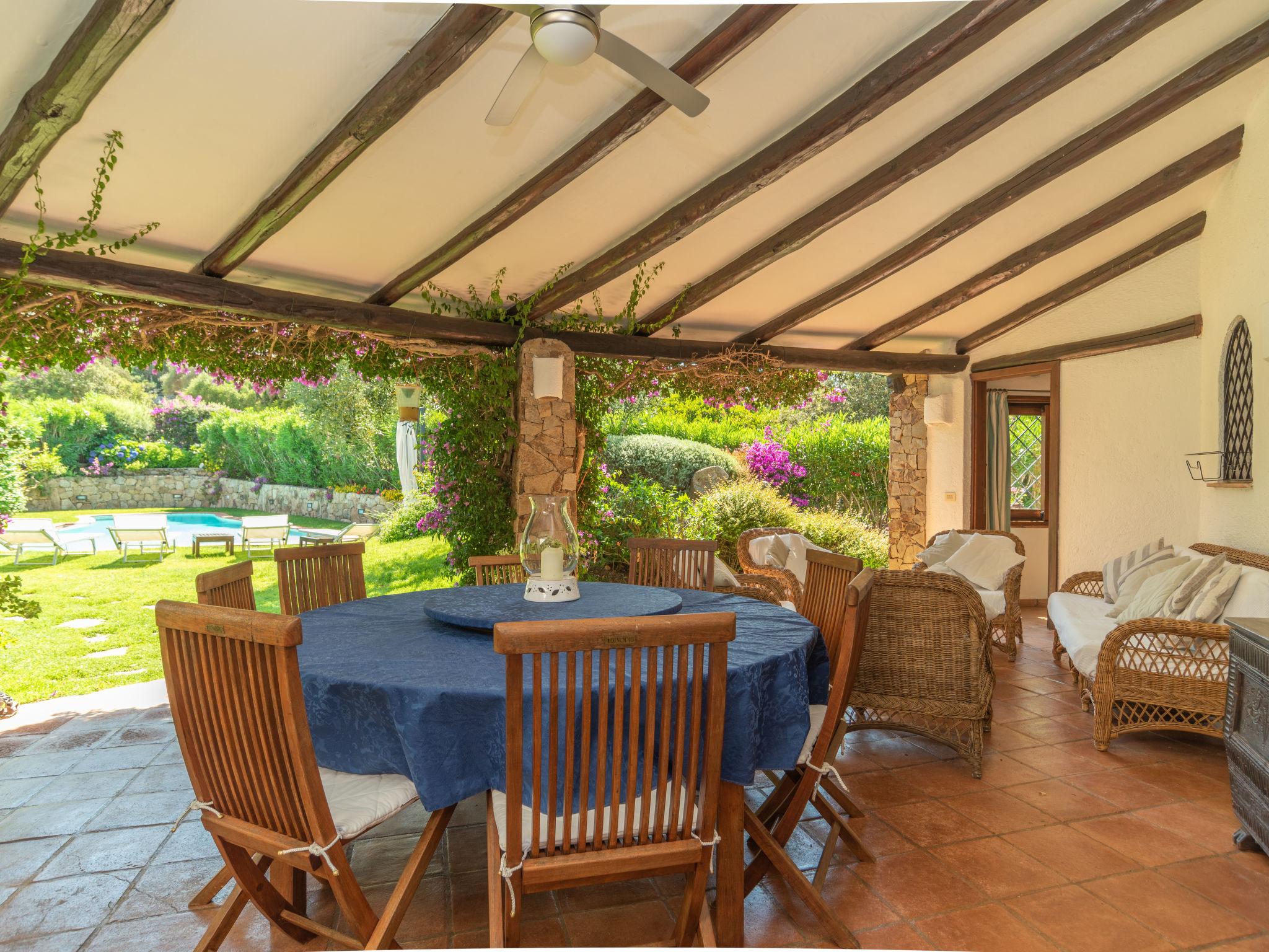 Photo 14 - Maison de 5 chambres à Palau avec piscine privée et vues à la mer