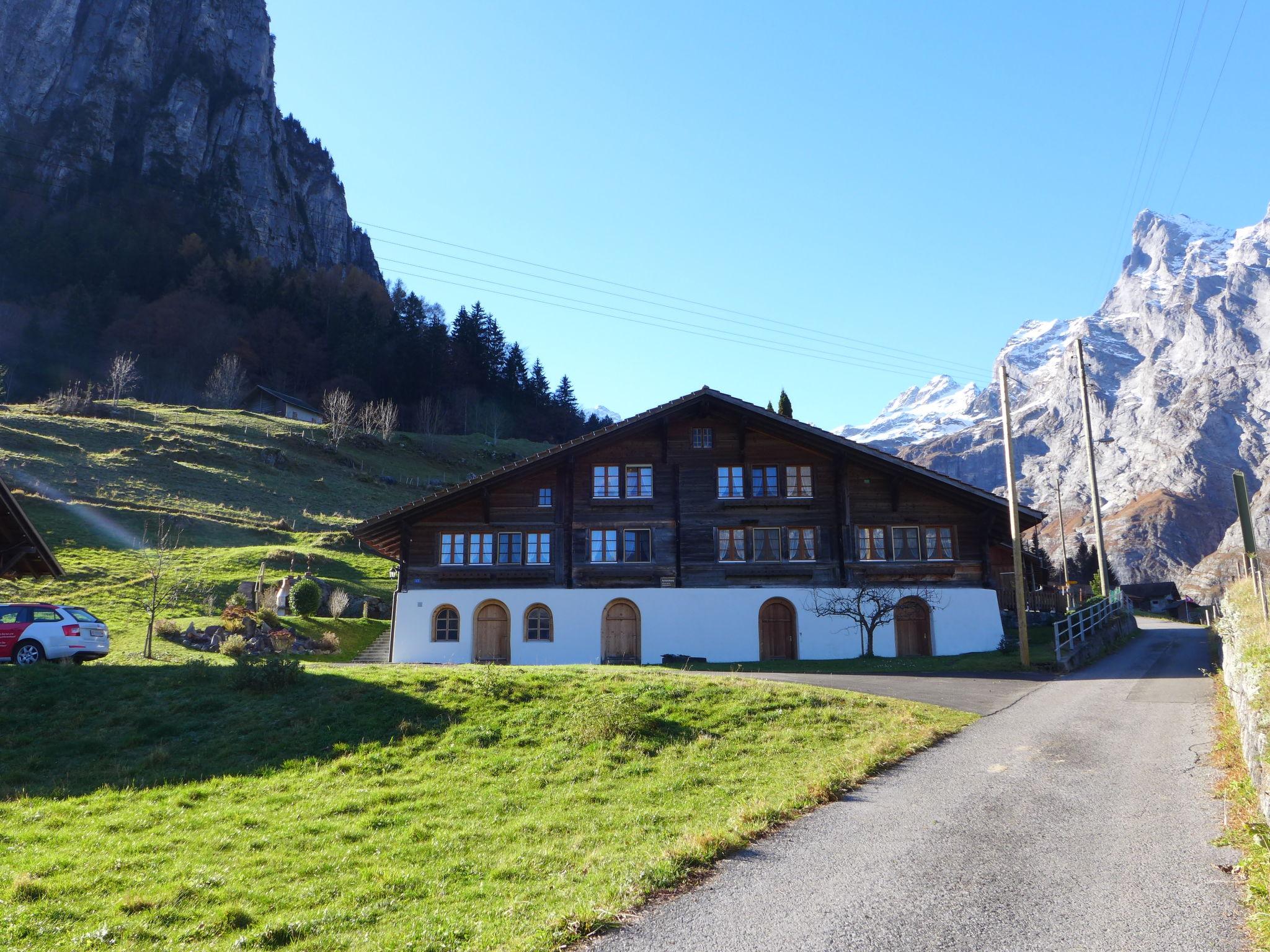 Foto 23 - Casa de 2 habitaciones en Innertkirchen con jardín y vistas a la montaña