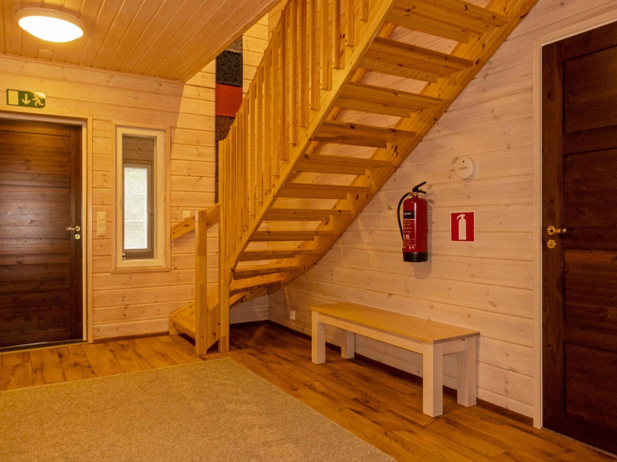 Foto 17 - Casa de 6 quartos em Sodankylä com sauna e vista para a montanha