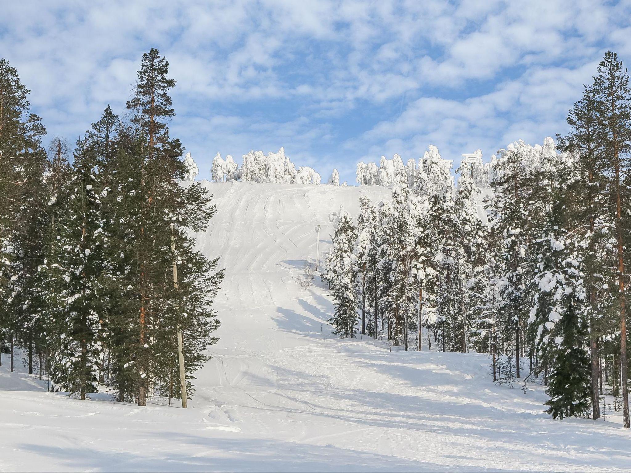 Photo 4 - Maison de 6 chambres à Sodankylä avec sauna et vues sur la montagne