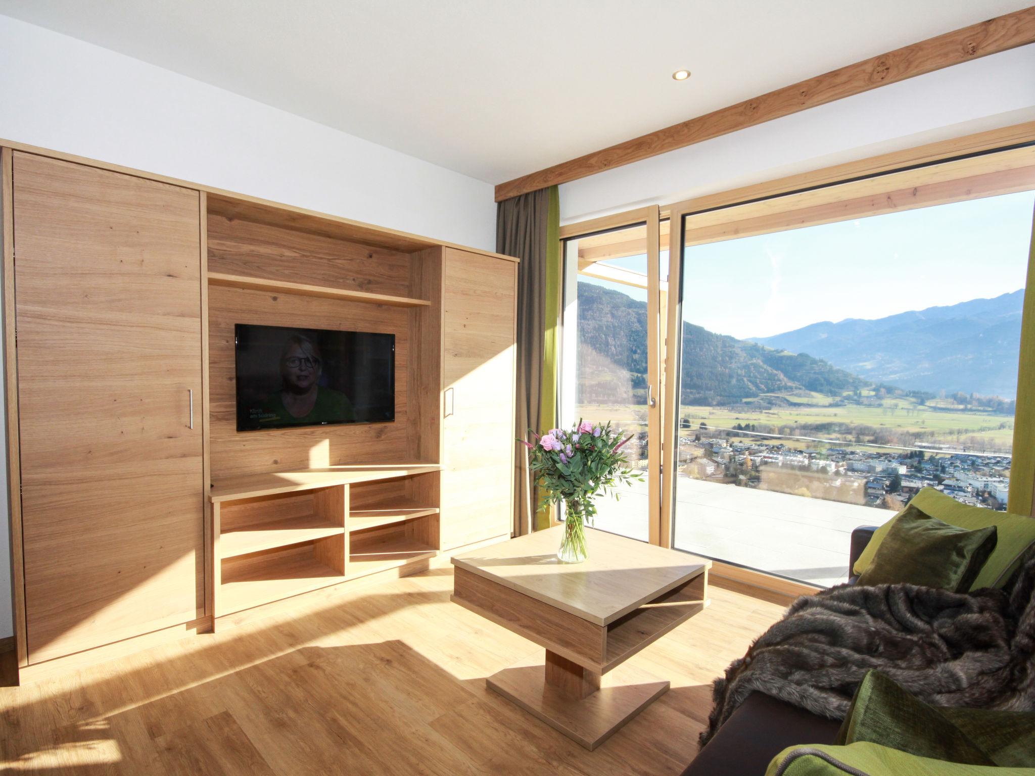 Foto 8 - Apartamento de 2 quartos em Zell am See com sauna e vista para a montanha