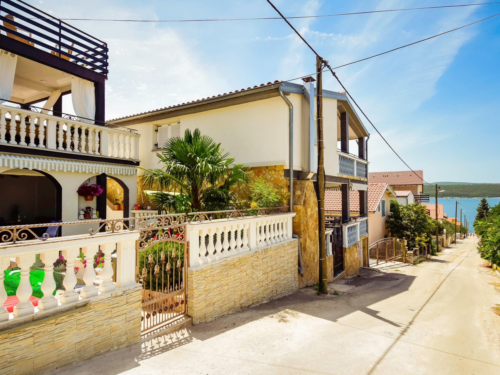 Photo 17 - Appartement en Obrovac avec terrasse et vues à la mer