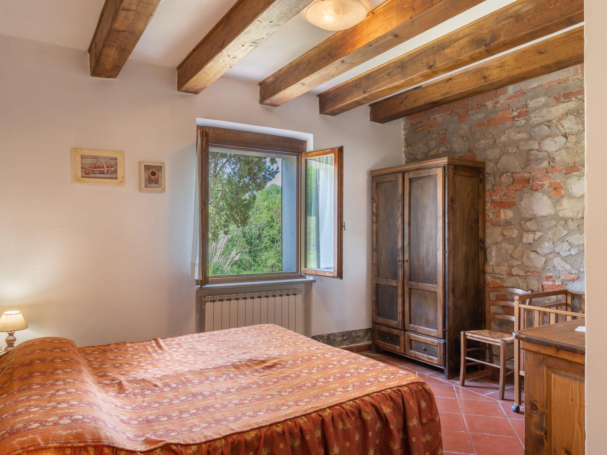 Foto 5 - Casa de 11 quartos em Civitella in Val di Chiana com piscina privada e jardim