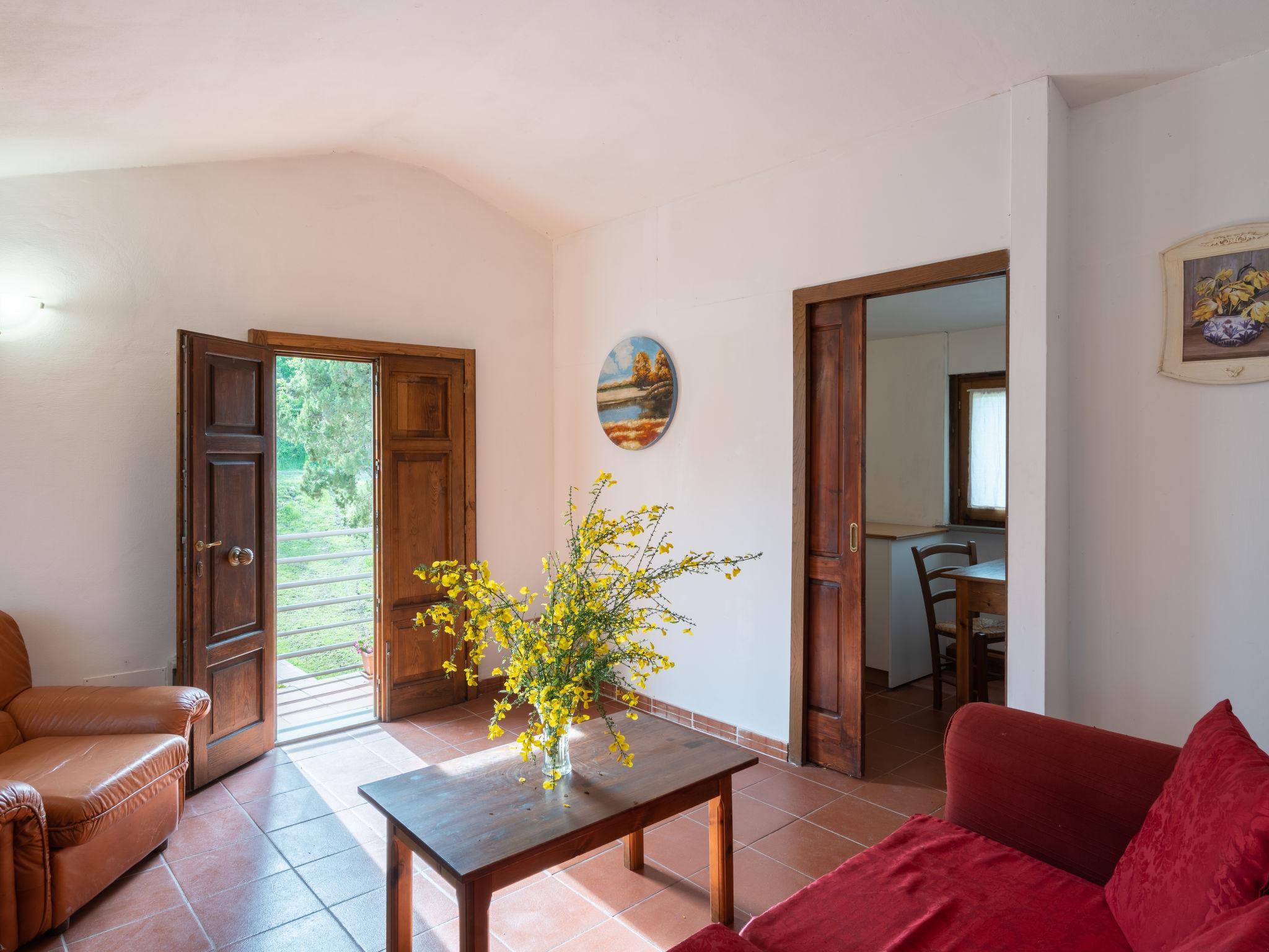 Photo 12 - 11 bedroom House in Civitella in Val di Chiana with private pool and garden