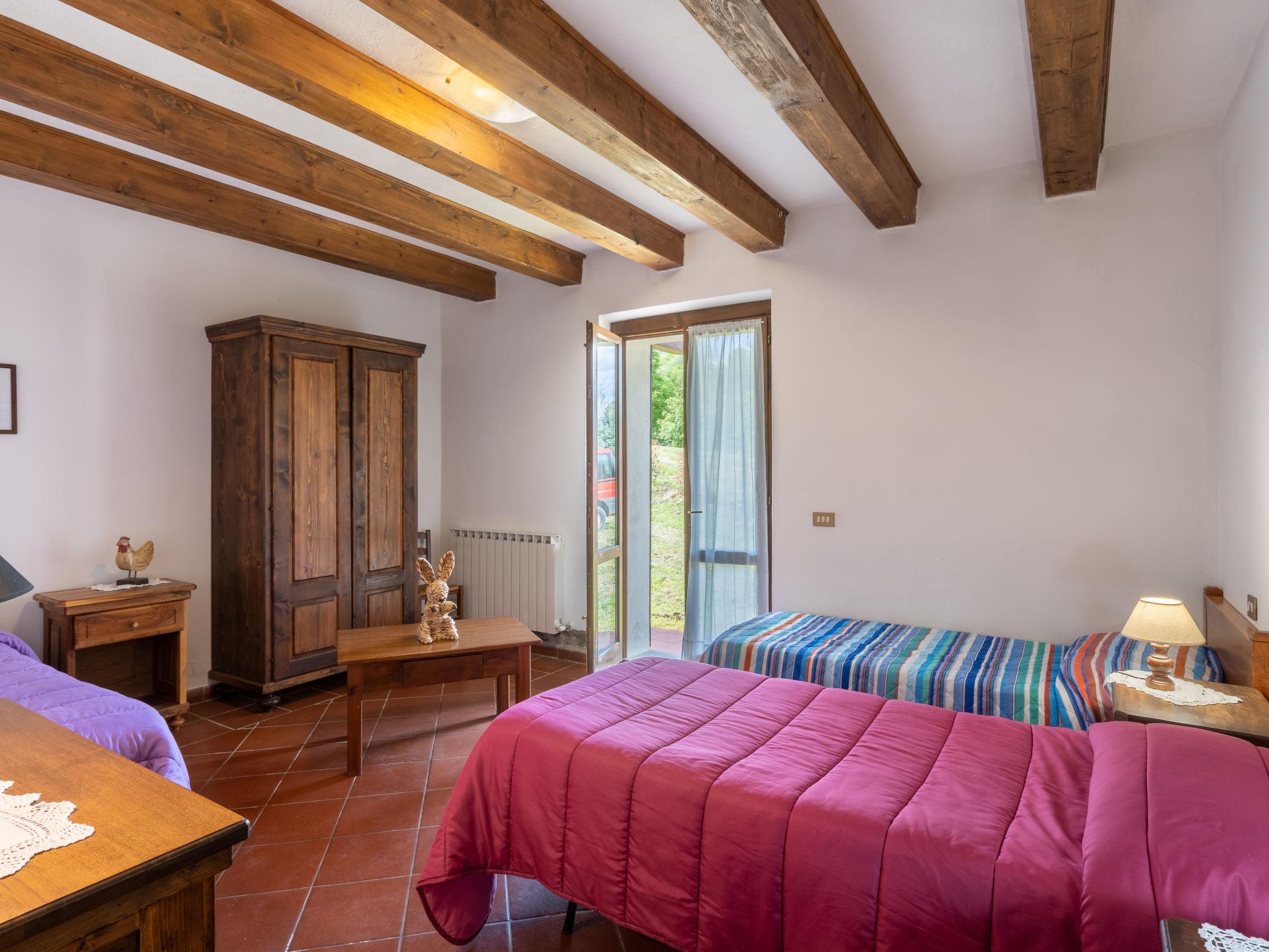 Photo 20 - 11 bedroom House in Civitella in Val di Chiana with private pool and garden